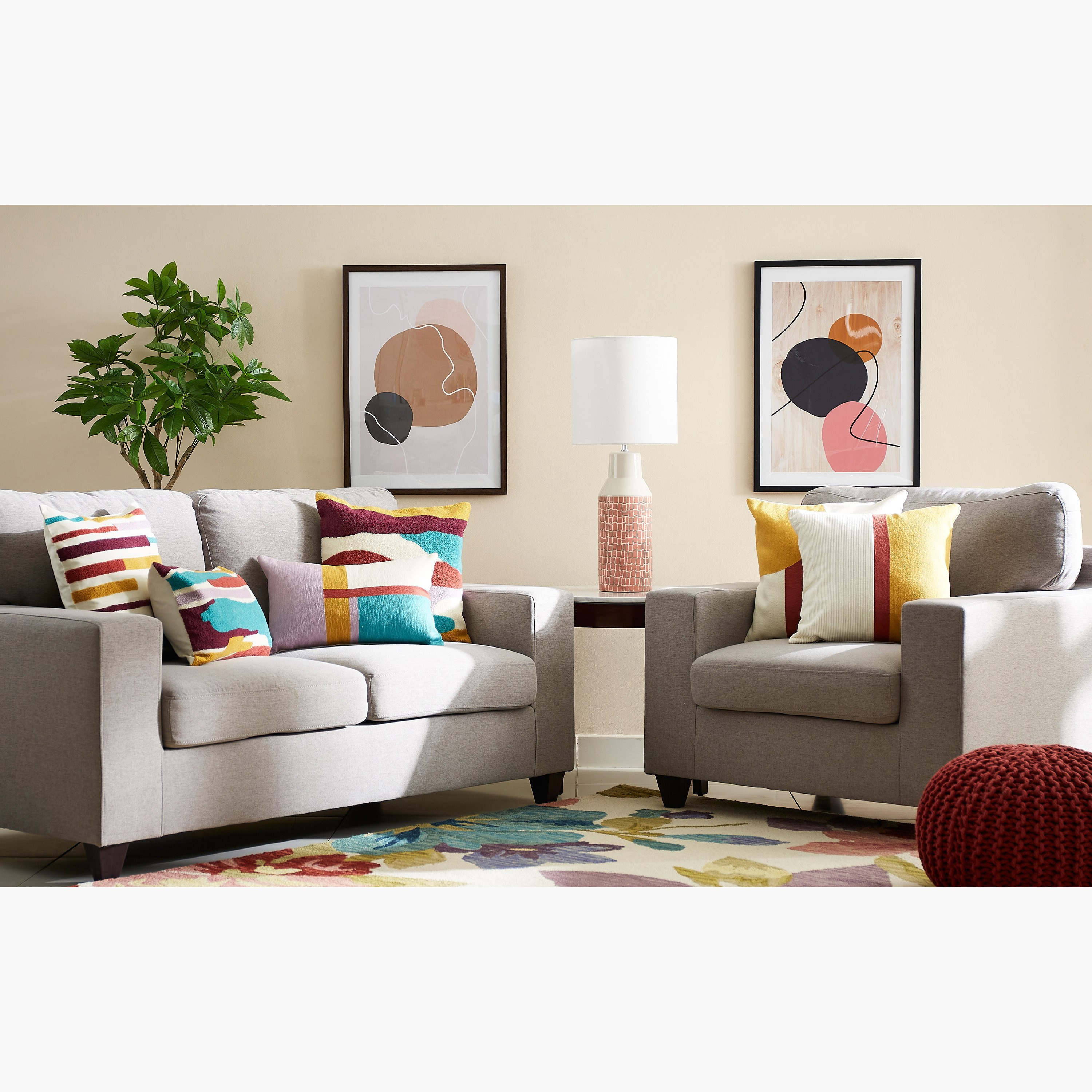 وسادة محشوة مطرزة بقوالب ملونة - 45x45 سم-hbxlivingroom-furnishings-cushionsandcovers-filledcushions-image-4
