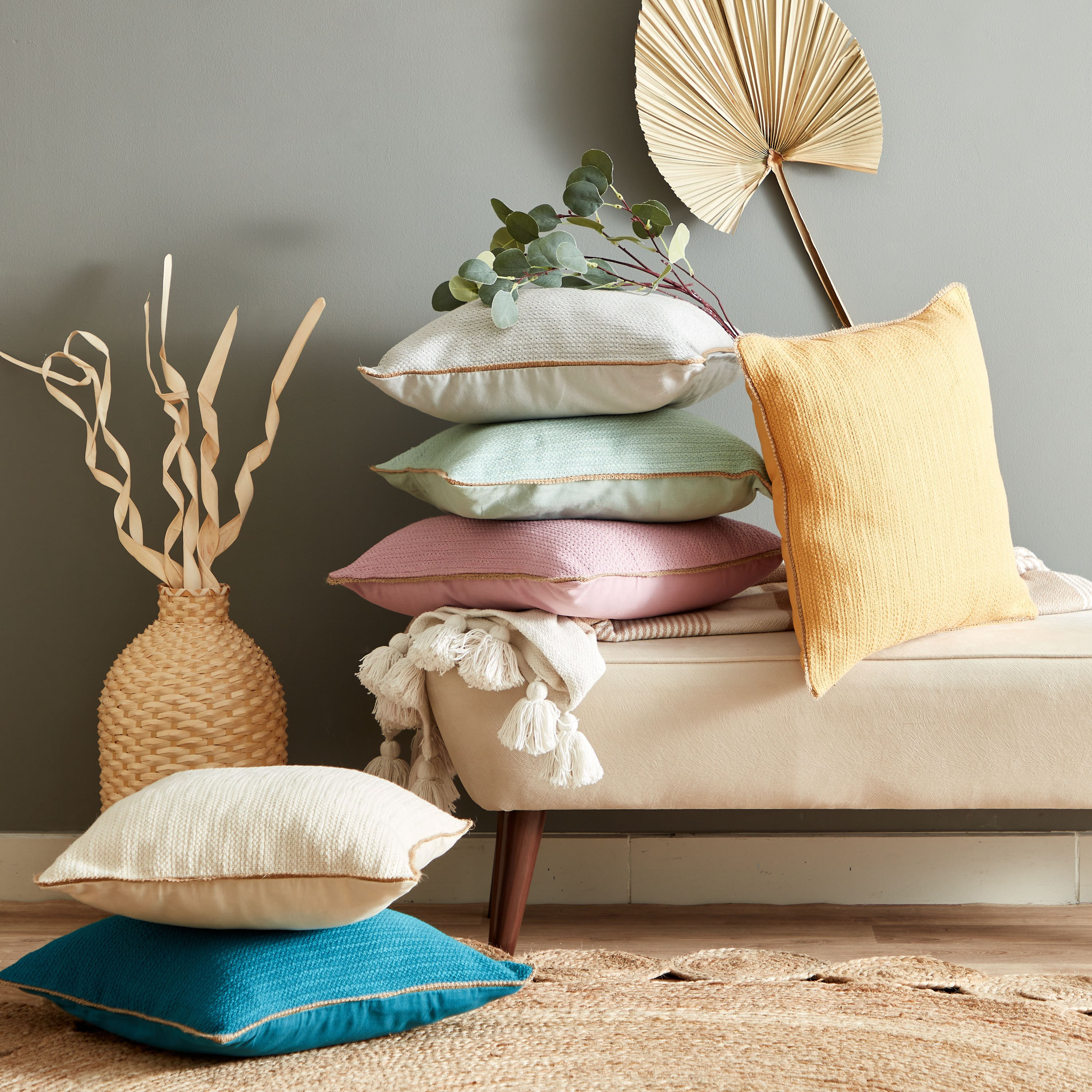 غطاء وسادة بارز الملمس من والتر - 45x45 سم-hbxhomeware-cushionsandcovers-cushioncovers-image-4