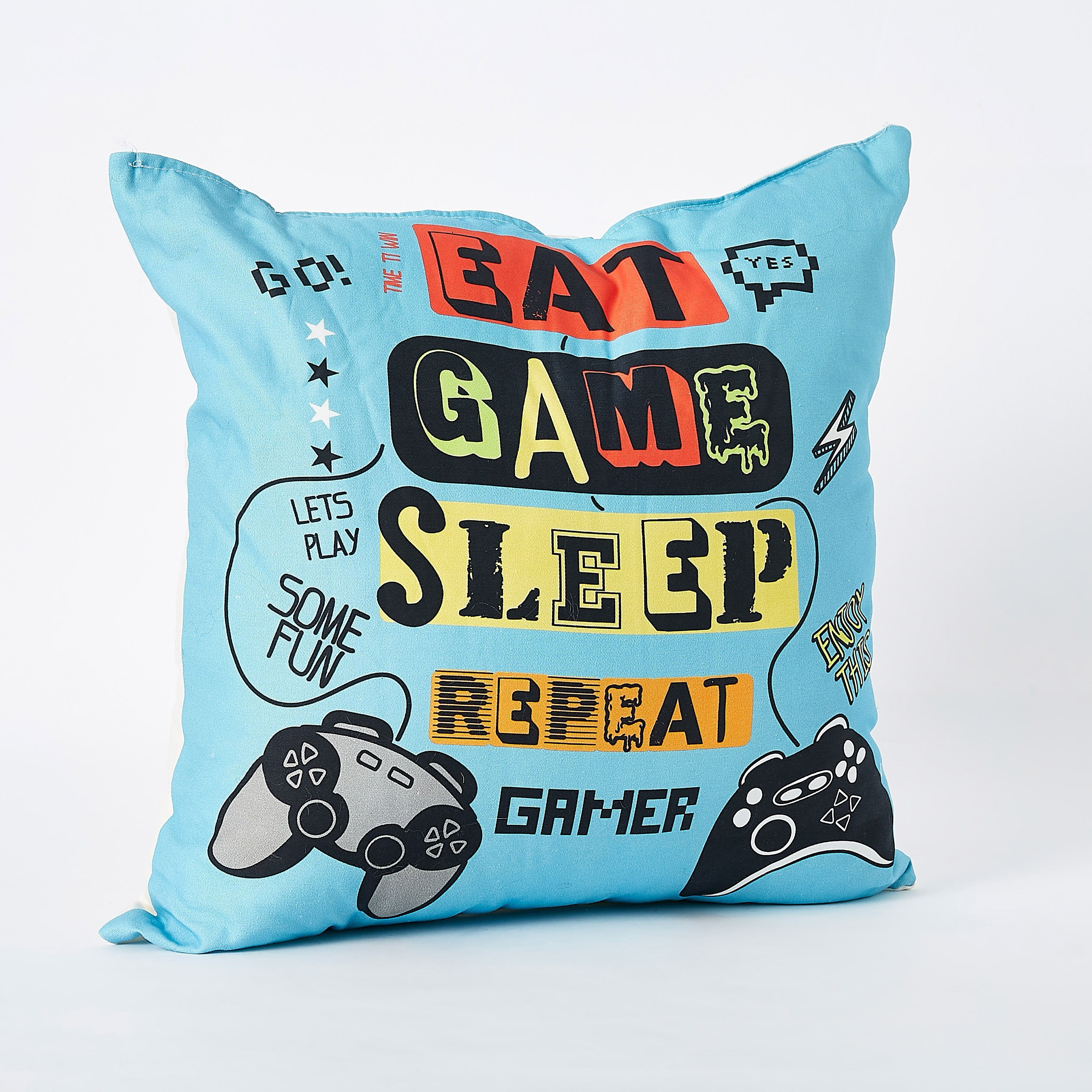 وسادة محشوة رقمية من هومي جيم - 40x40 سم-hbxhomeware-hbxkidsandyouth-image-4