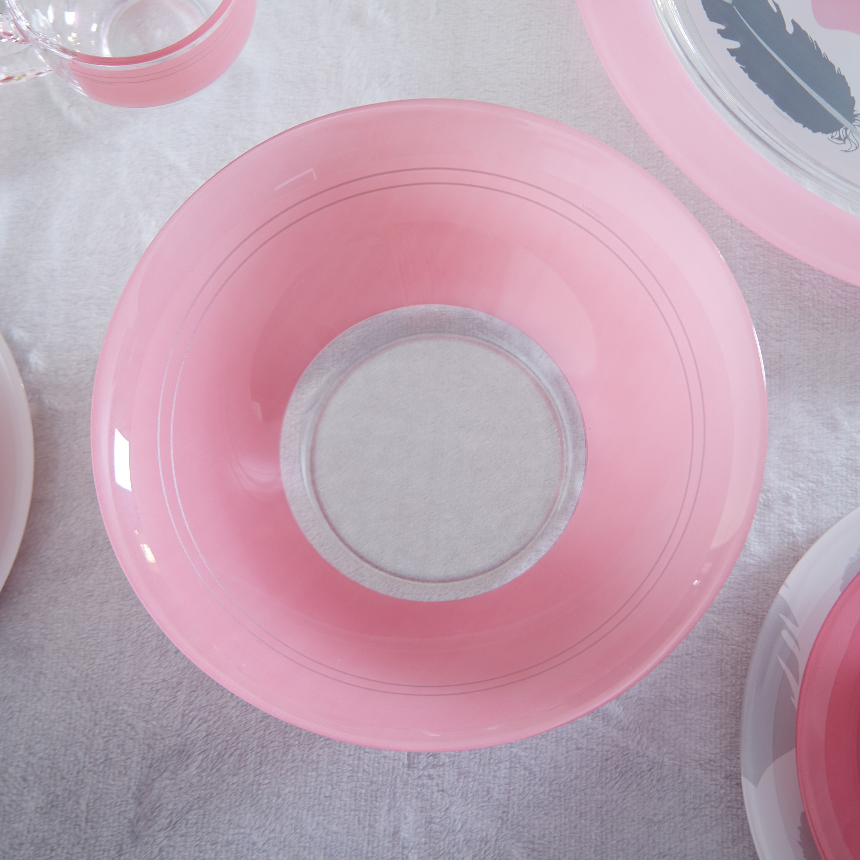 طقم عشاء تيرانا بينك 46 قطعة من لومينارك-hbxhomeware-hbxkitchen-image-6