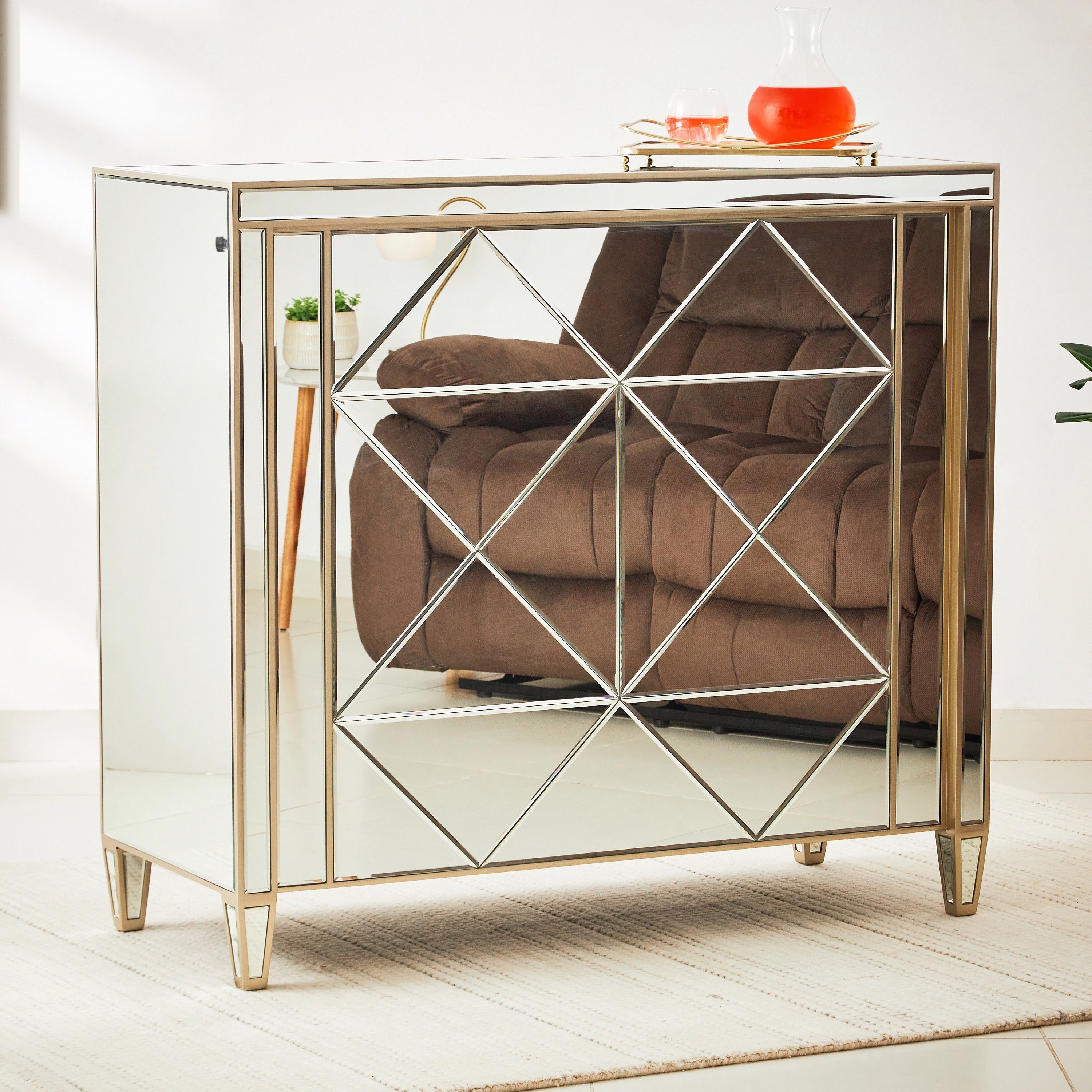 خزانة من ميراج -hbxfurniture-diningroom-barcountersandbarstools-image-1