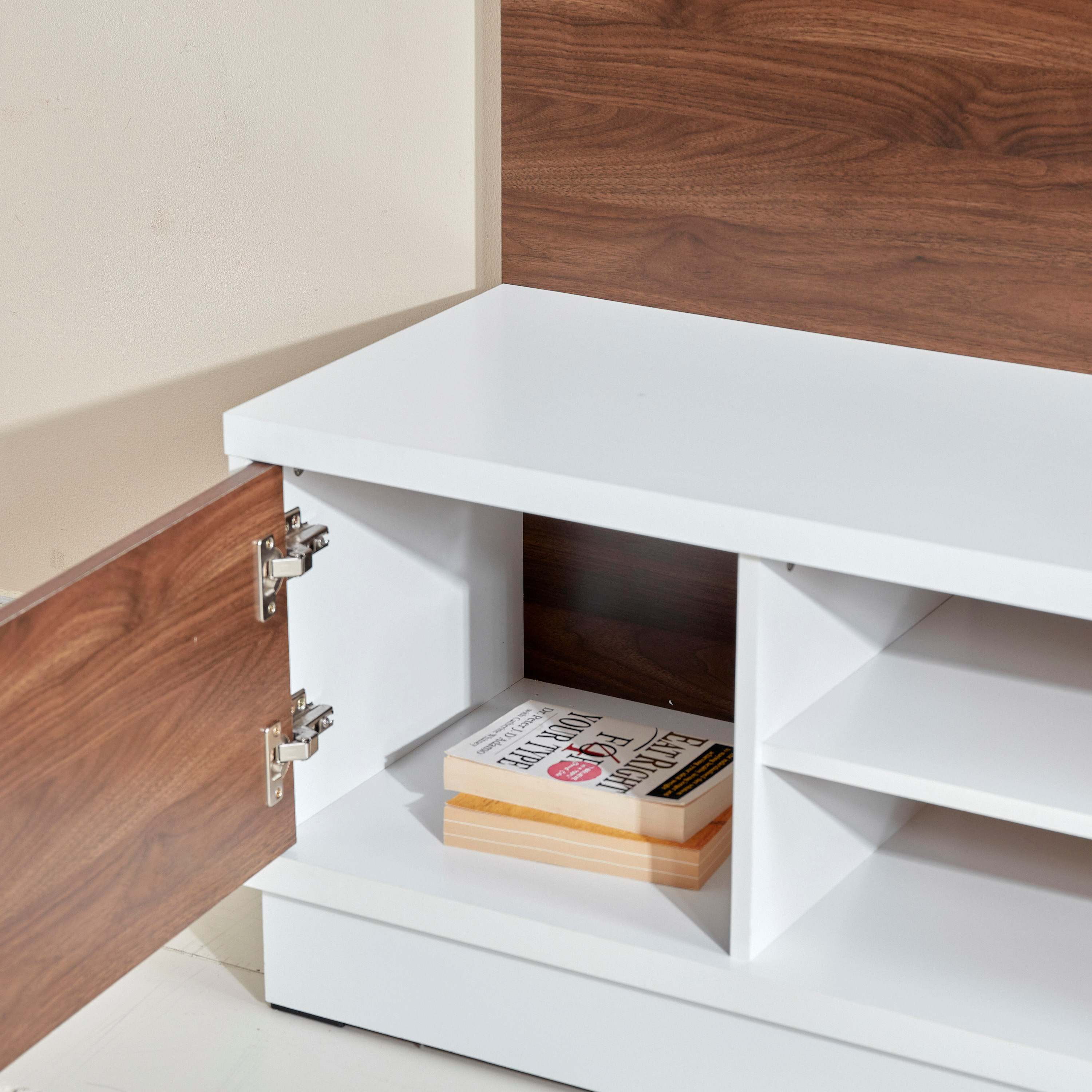 وحدة تلفاز متعددة الاستخدامات حتى 65 بوصة من تريانا-hbxlivingroom-mediaunitsandstorage-wallunits-image-3