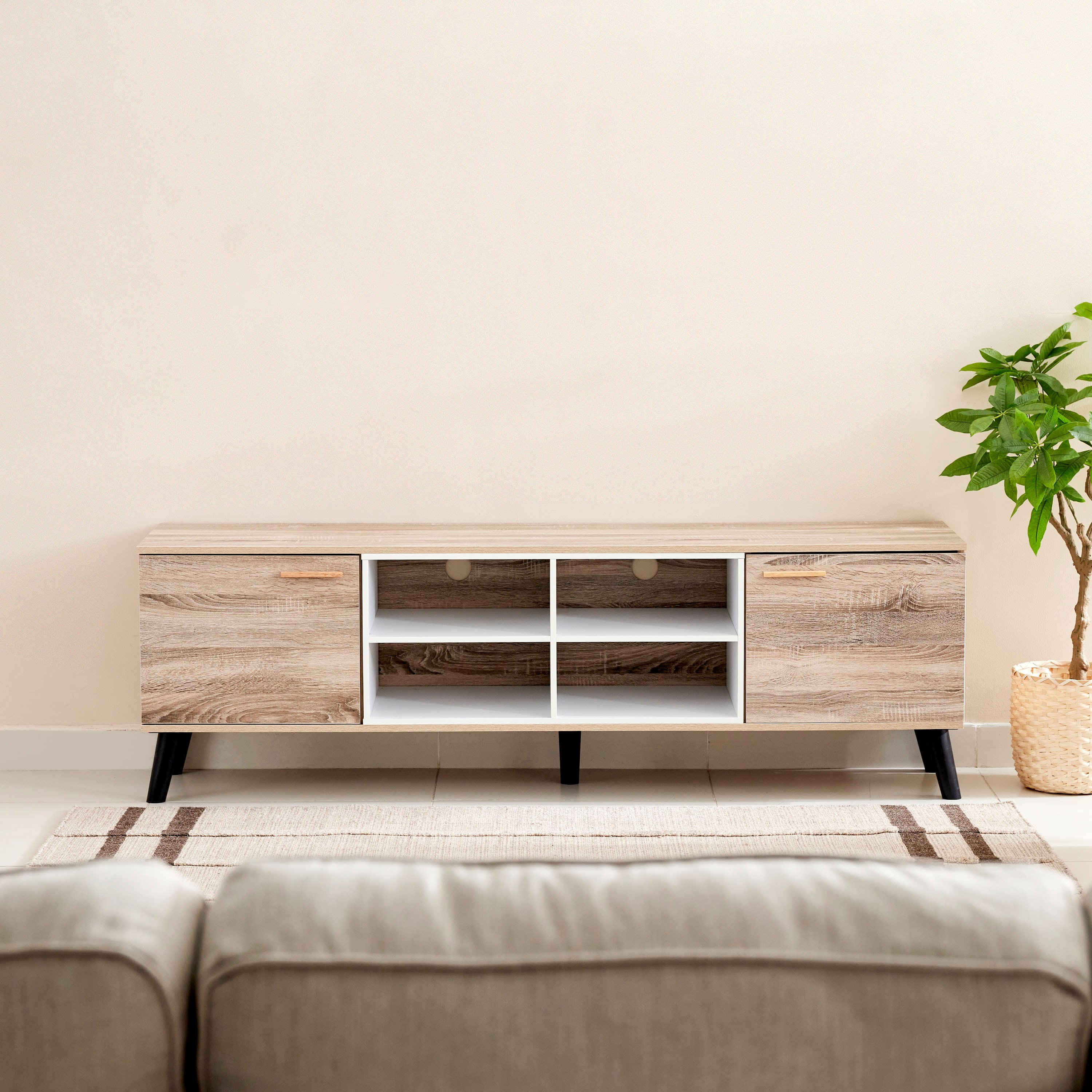 وحدة تلفاز للتلفزيونات حتى 75 بوصة من سانفورد-hbxlivingroom-mediaunitsandstorage-tvunits-image-4