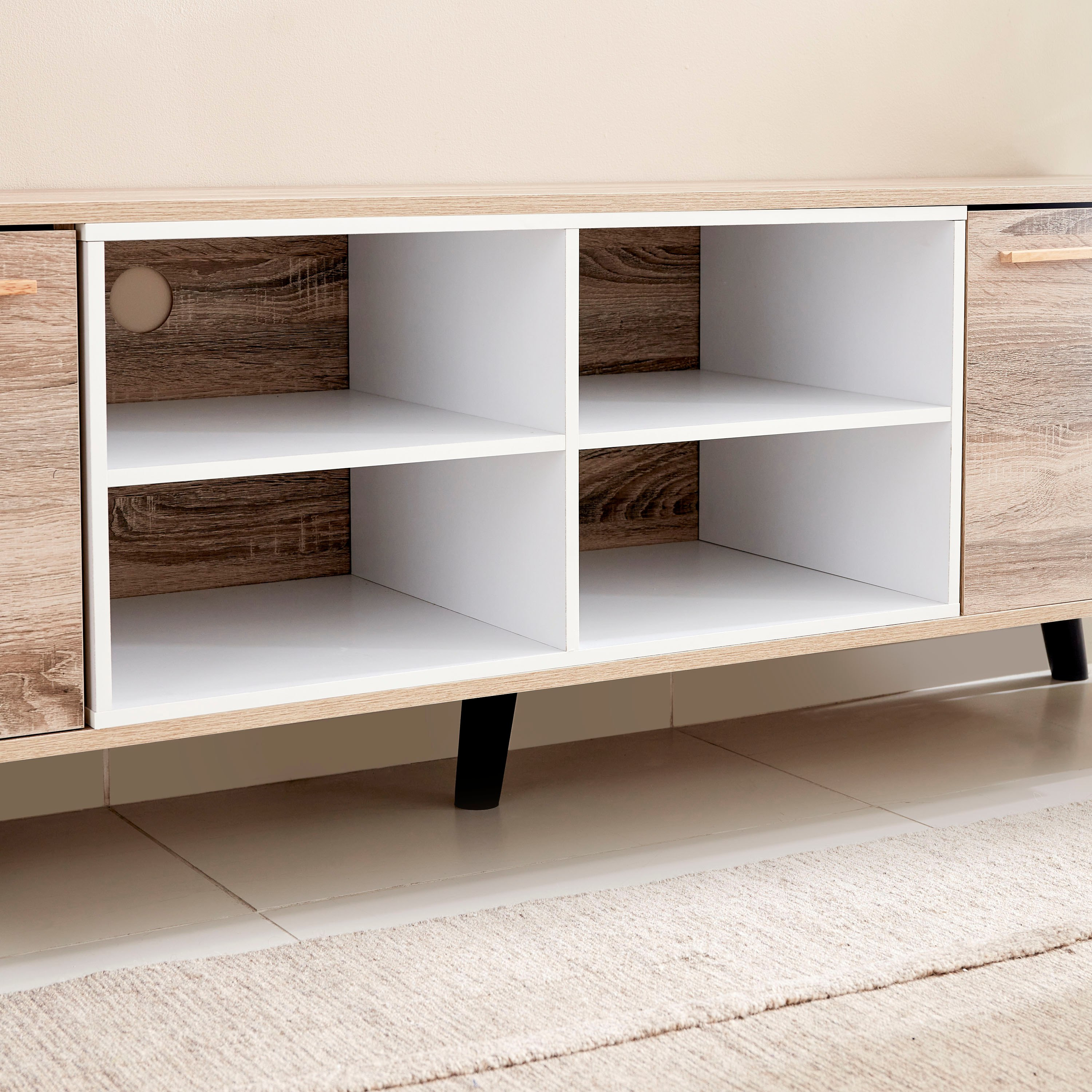 وحدة تلفاز للتلفزيونات حتى 75 بوصة من سانفورد-hbxlivingroom-mediaunitsandstorage-tvunits-image-5