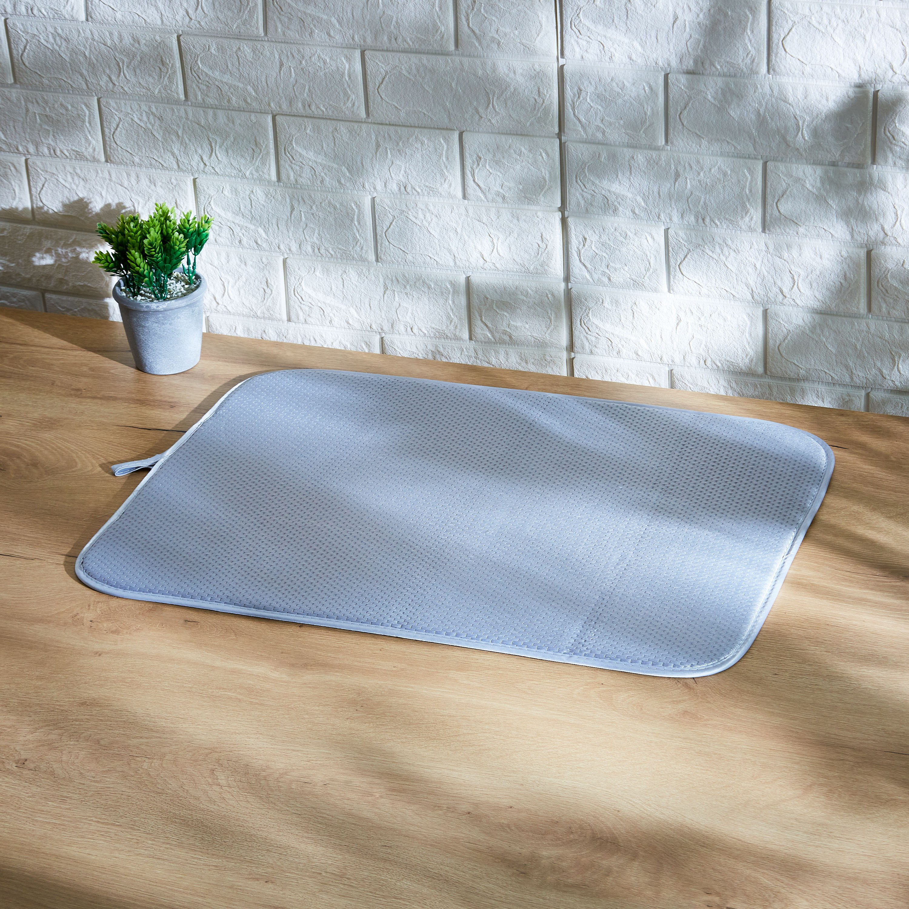 بساط تجفيف صحون من والتر - 45x60 سم-hbxkitchen-kitchenware-kitchenaccessories-image-1