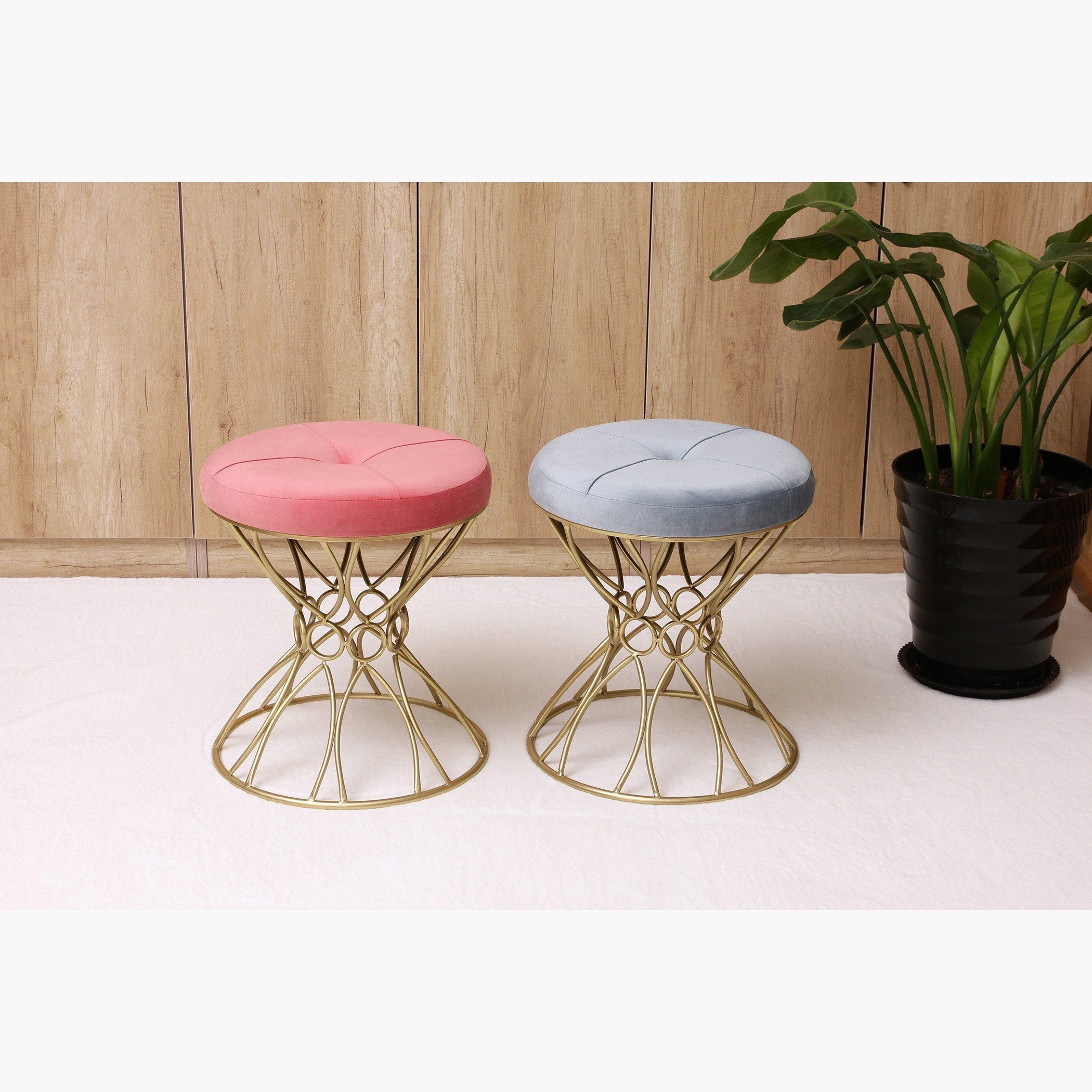 كرسي مخملي من أنديز-hbxlivingroom-sofasandarmchairs-ottomansandfootstools-image-9
