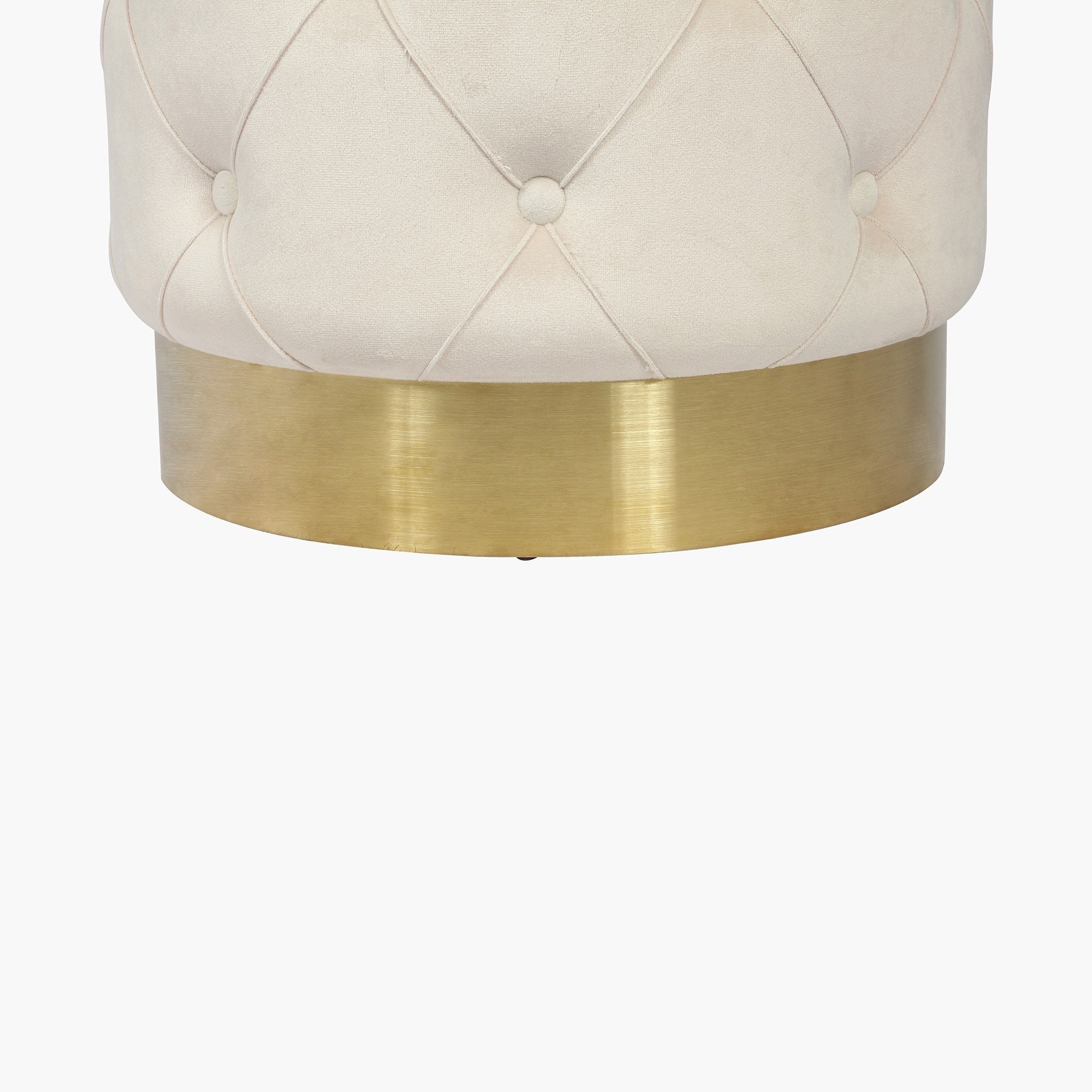 مسند قدم مخملي من بولين-hbxlivingroom-sofasandarmchairs-ottomansandfootstools-image-5