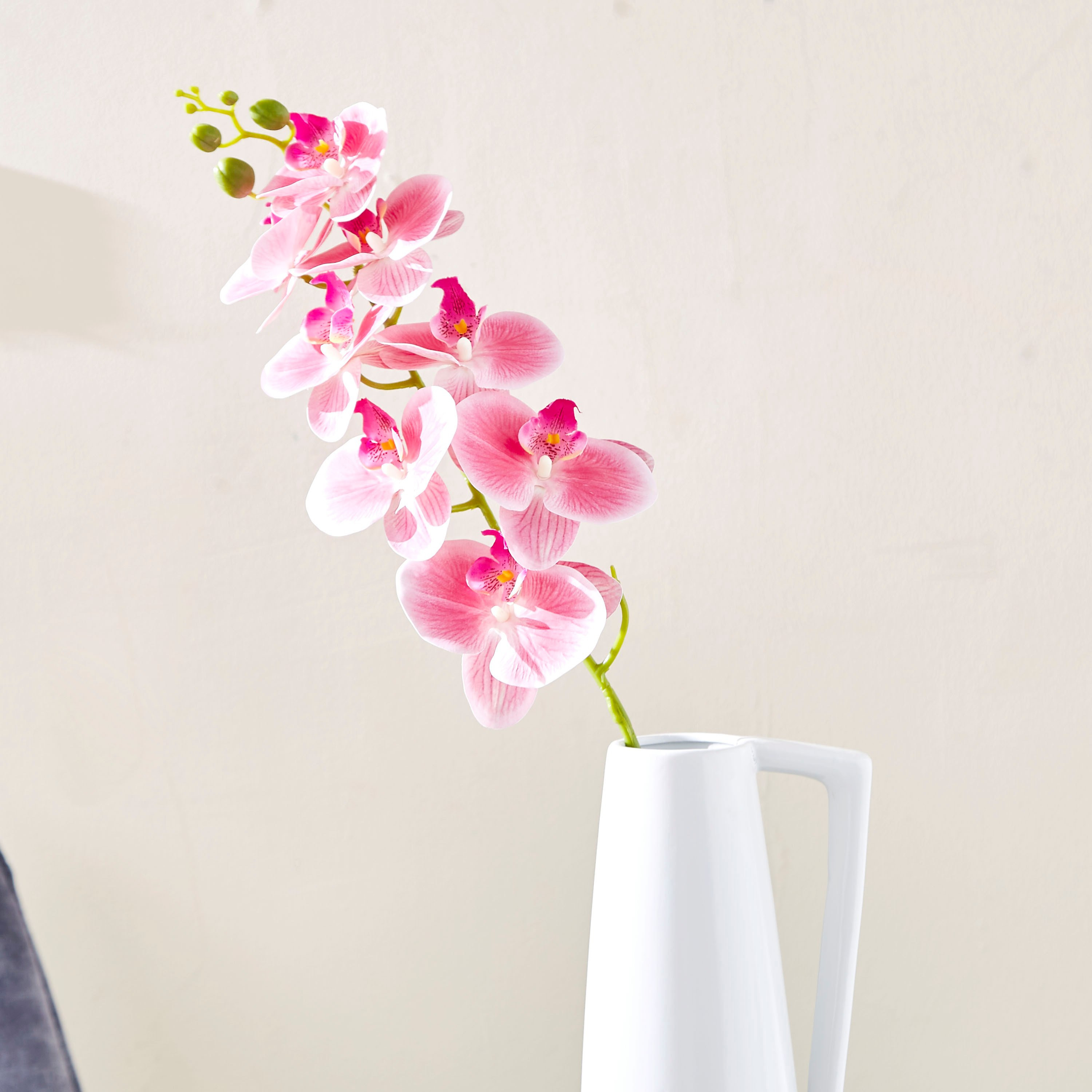 غصن أوركيد بـ9 رؤوس من آريا - 95 سم-hbxdecorandfurnishings-homeaccessories-artificialflowersandplants-image-1