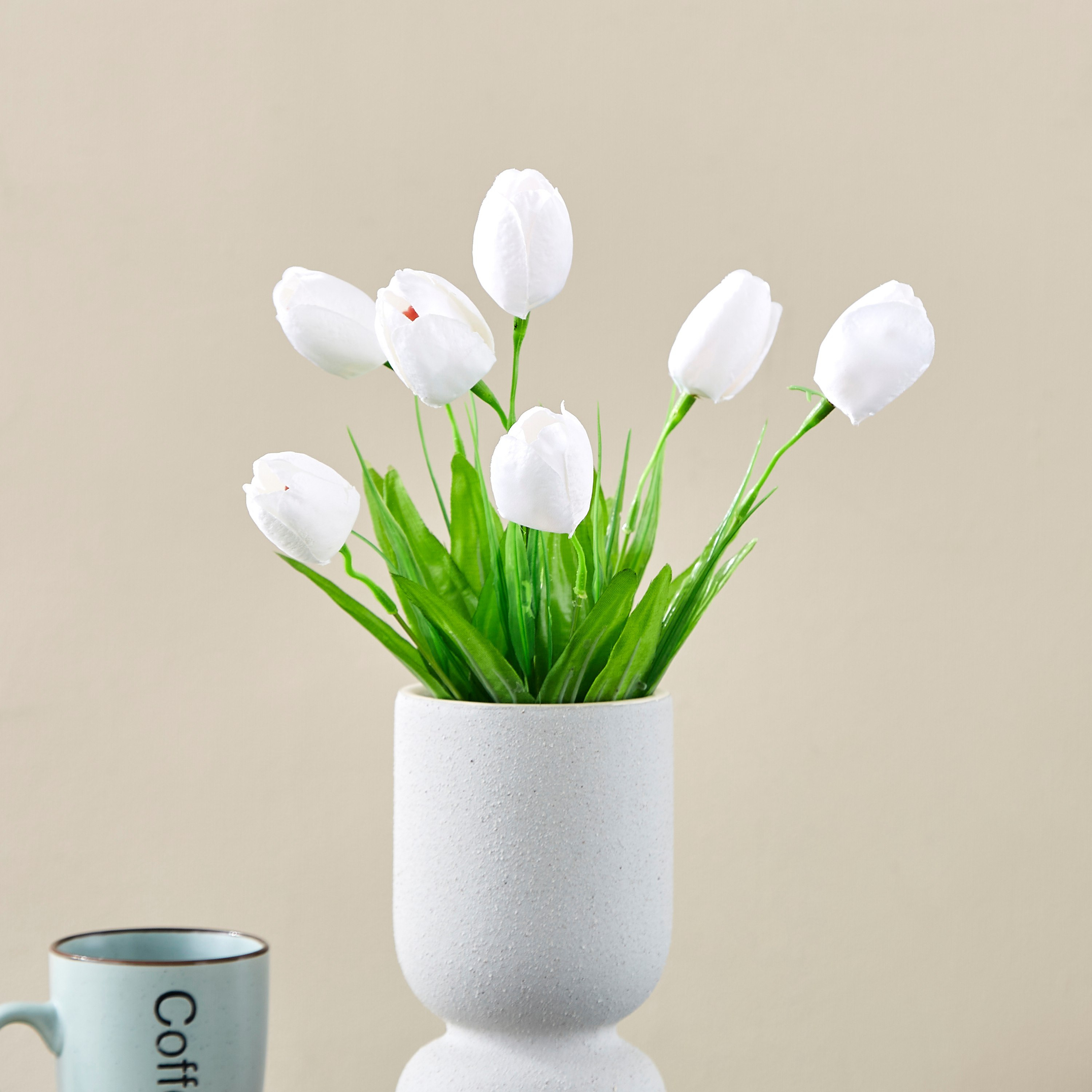 غصن تيوليب بـ 7 رؤوس من آريا - 38 سم-hbxdecorandfurnishings-homeaccessories-artificialflowersandplants-image-1