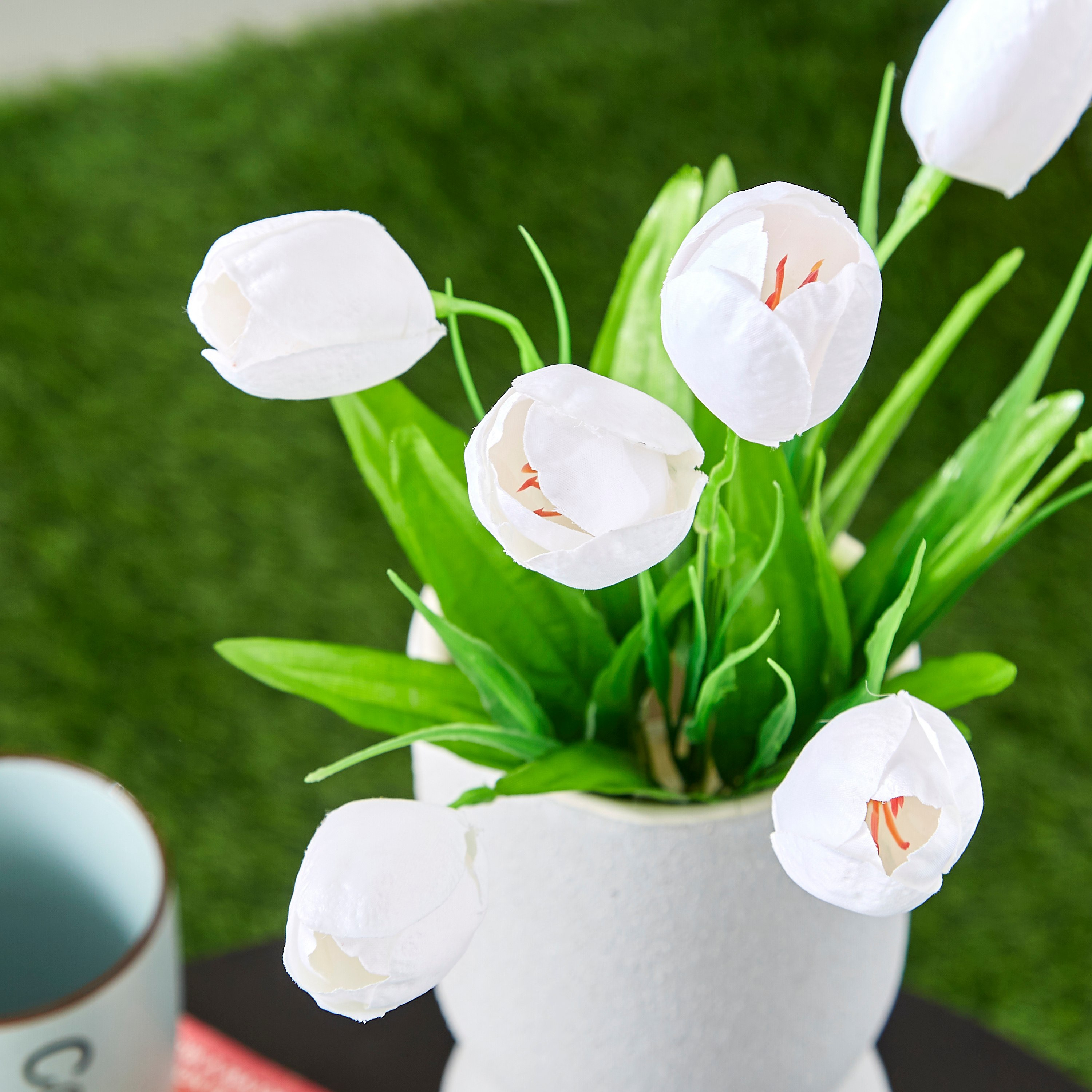 غصن تيوليب بـ 7 رؤوس من آريا - 38 سم-hbxdecorandfurnishings-homeaccessories-artificialflowersandplants-image-2