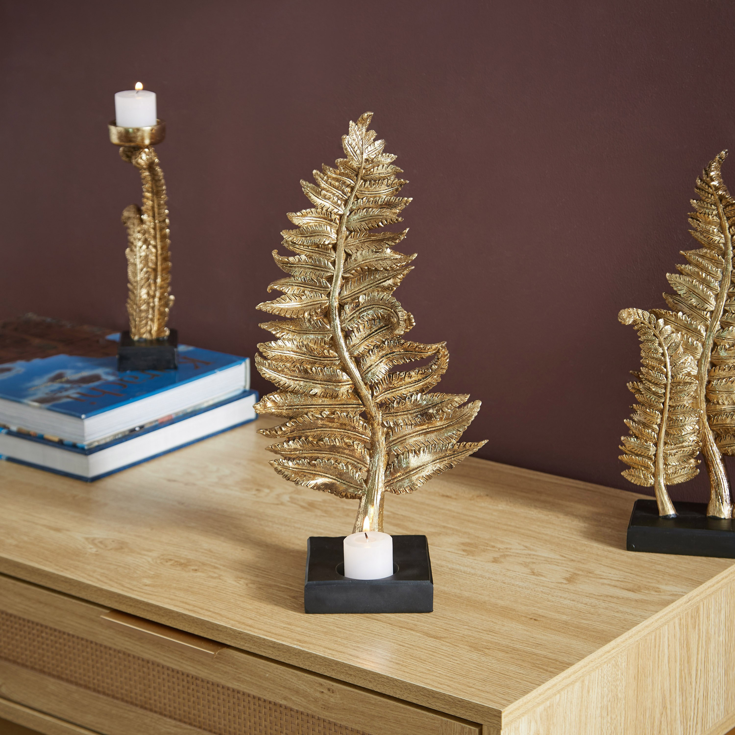 منحوتة بتصميم أوراق نبات السرخس بوليريسين من زوي - 19x13.5x37 سم-hbxhomeware-homedecor-figurinesandornaments-image-1