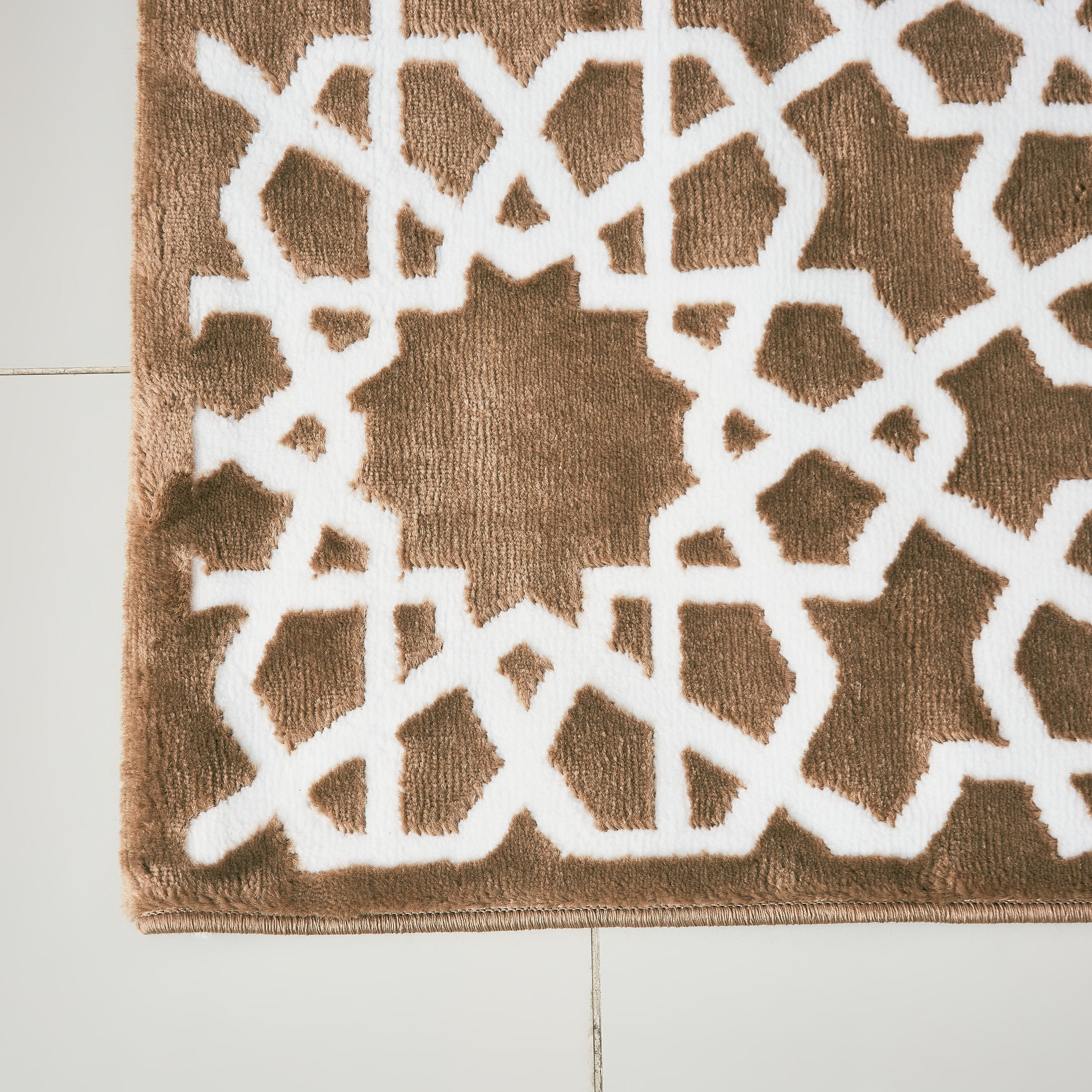 سجادة بولي بروبلين مقاومة للبقع من مشاعل إمباير - 150x200 سم-hbxdecorandfurnishings-floorcoverings-rugs-image-2