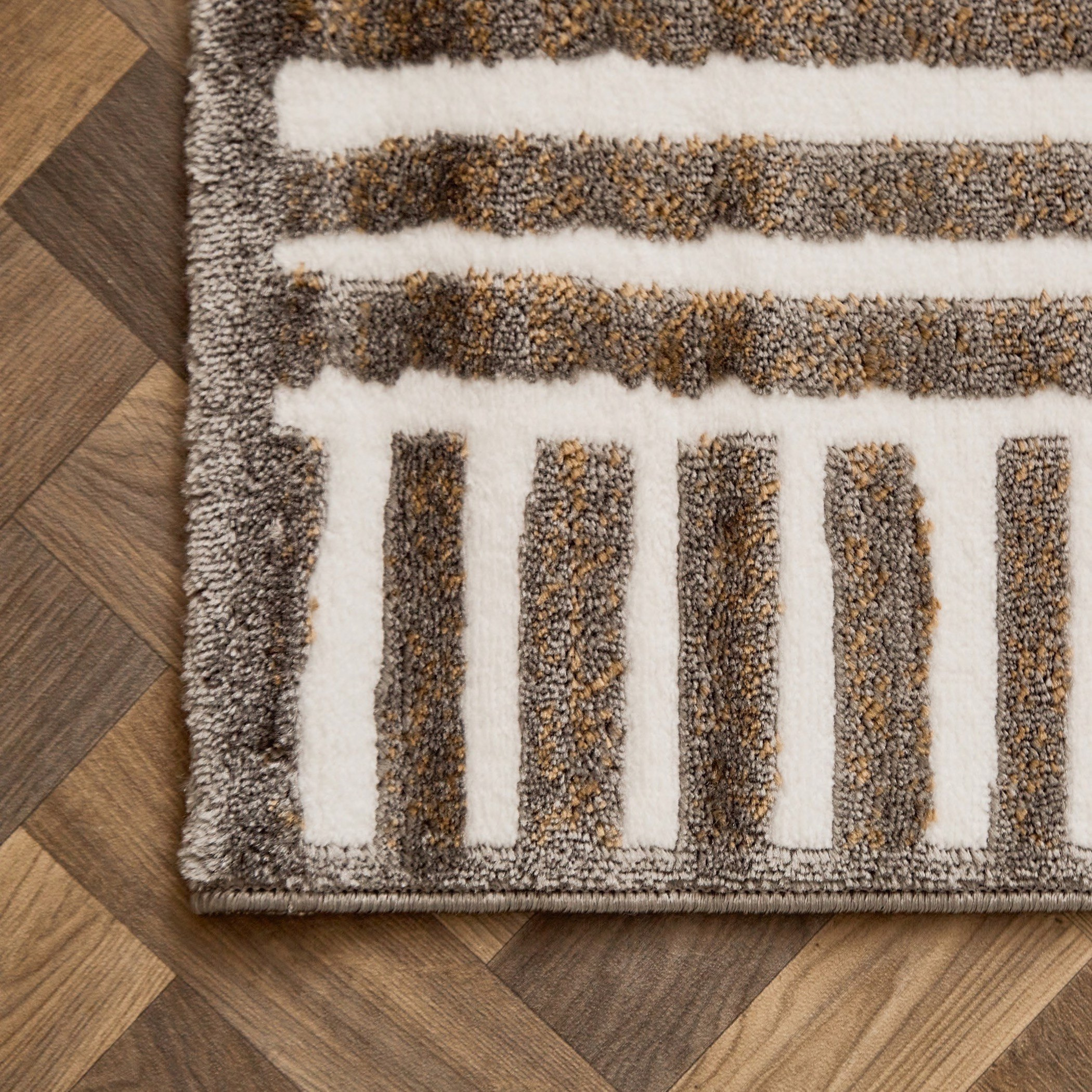 سجادة بولي بروبلين مقاومة للبقع من مشاعل ليون - 110x160 سم-hbxdecorandfurnishings-floorcoverings-rugs-image-2