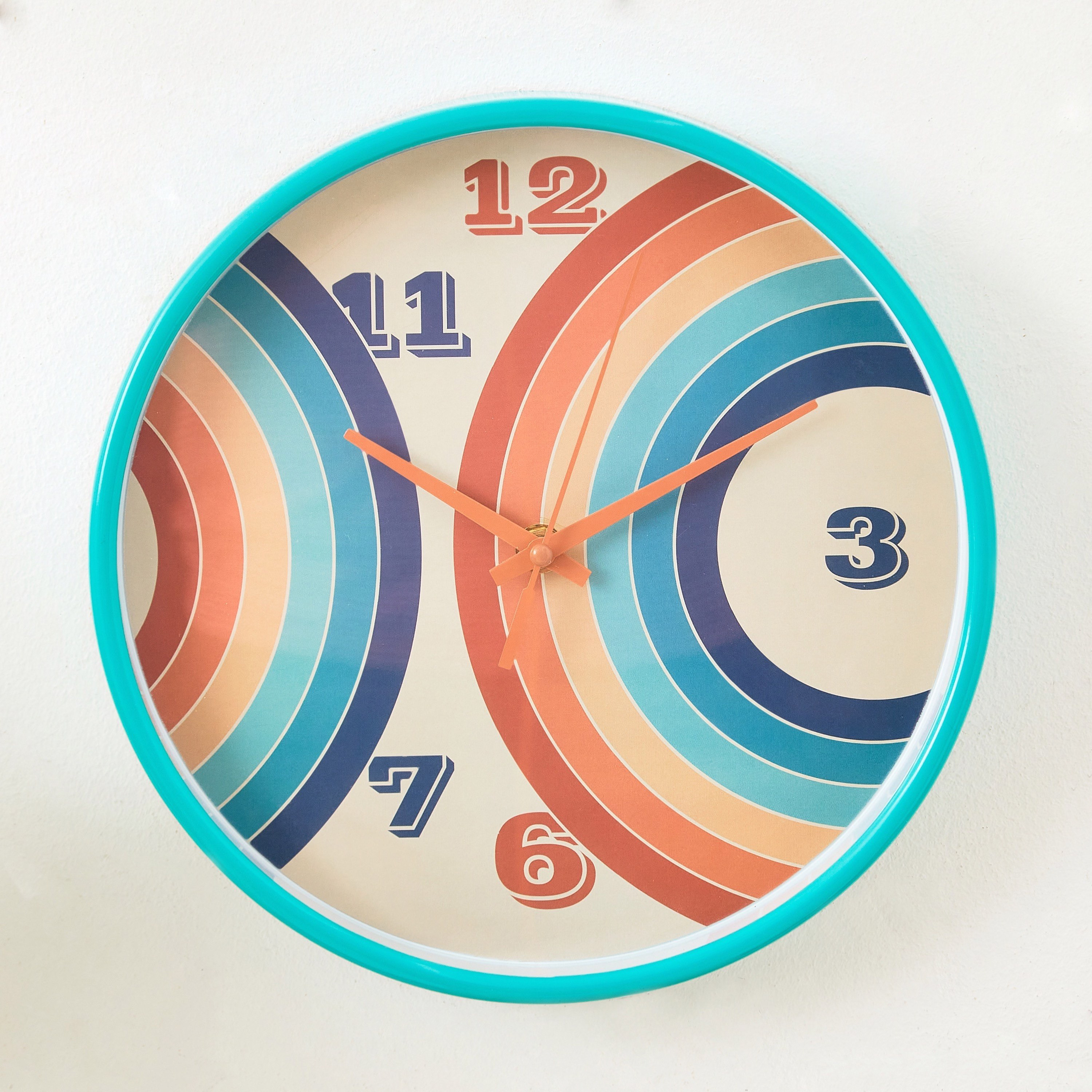 ساعة حائط مخطّطة من ايرا - 25x25x4 سم-hbxhomeware-hbxkidsandyouth-image-1