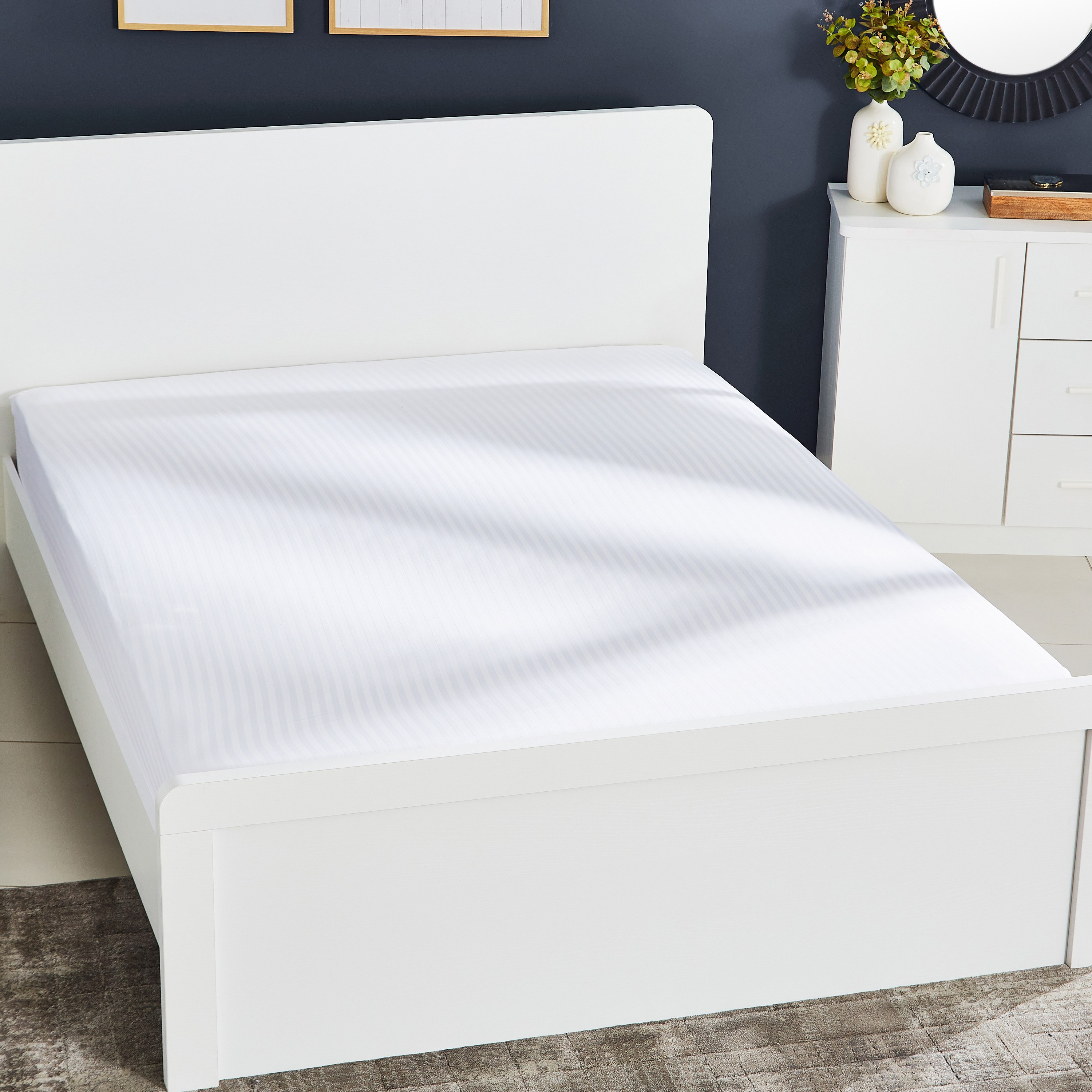 شرشف مطاطي سوبر كينج مخطّط ستان من هاميلتون - 200x200+33 سم-hbxhomeware-hbxbedroom-image-1