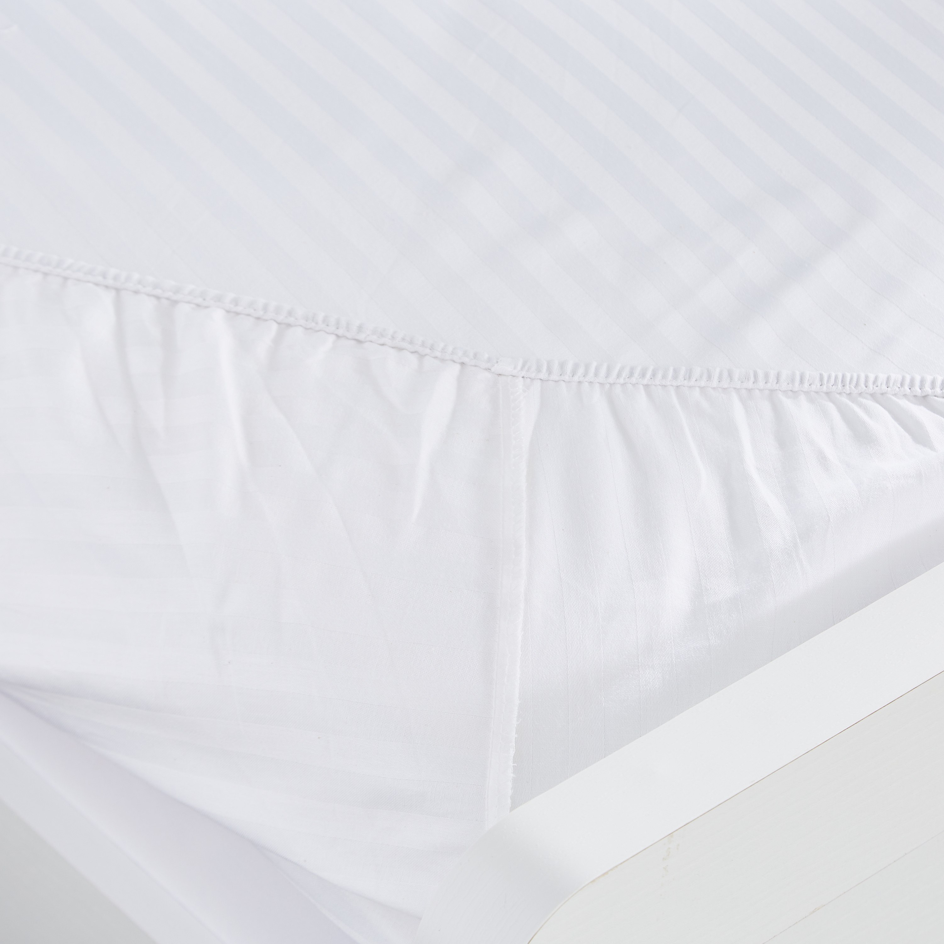 شرشف مطاطي سوبر كينج مخطّط ستان من هاميلتون - 200x200+33 سم-hbxhomeware-hbxbedroom-image-4