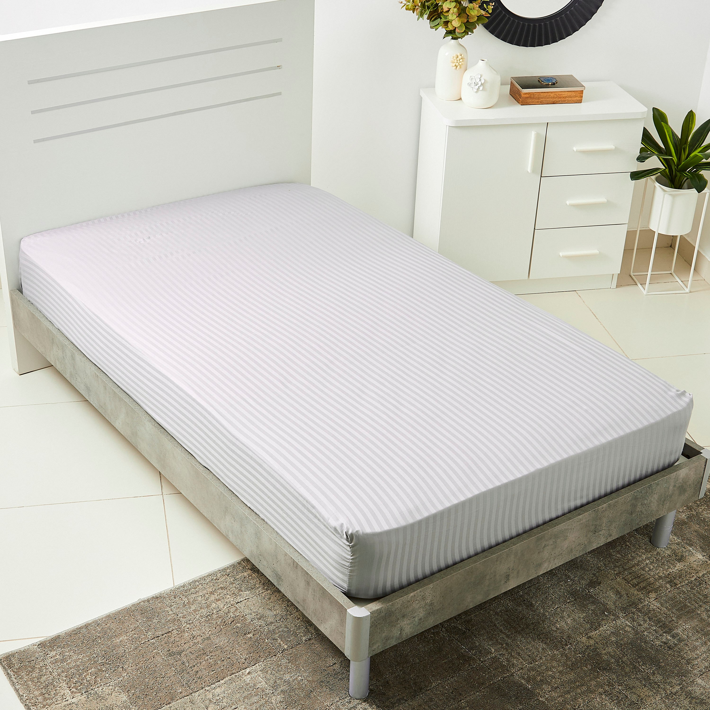 Hamilton Satin Striped Twin Fitted Sheet - 120x200+33 cm-hbxhomeware-hbxbedroom-image-1