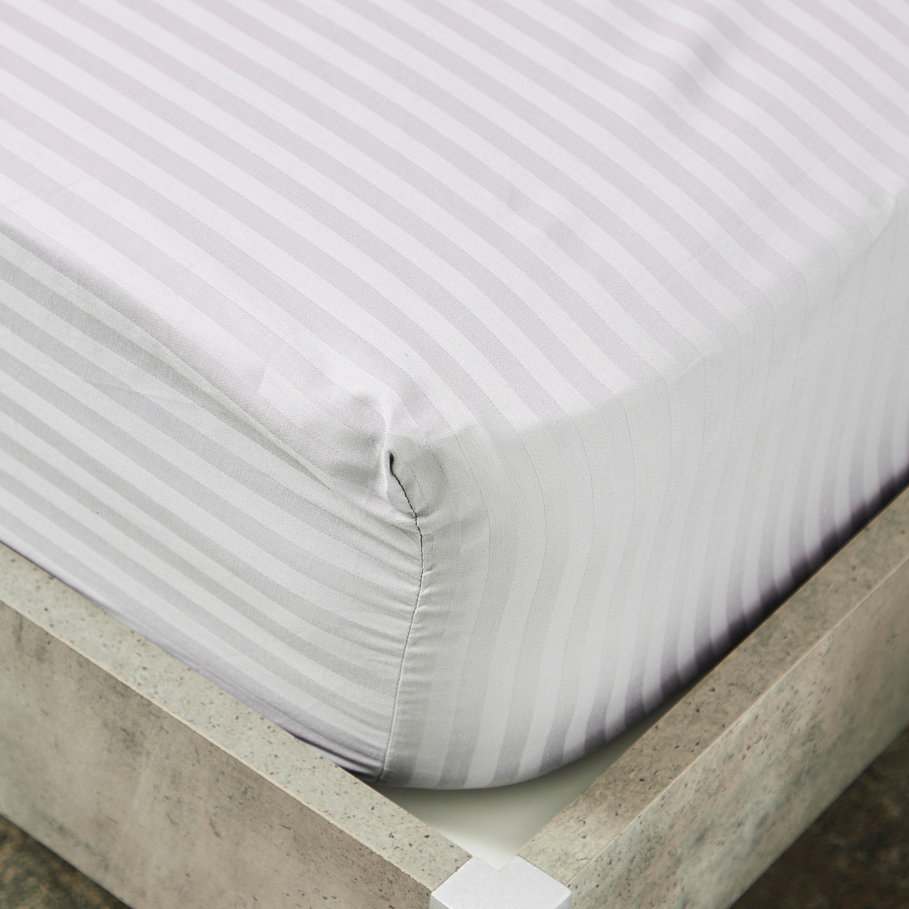 Hamilton Satin Striped Twin Fitted Sheet - 120x200+33 cm-hbxhomeware-hbxbedroom-image-3