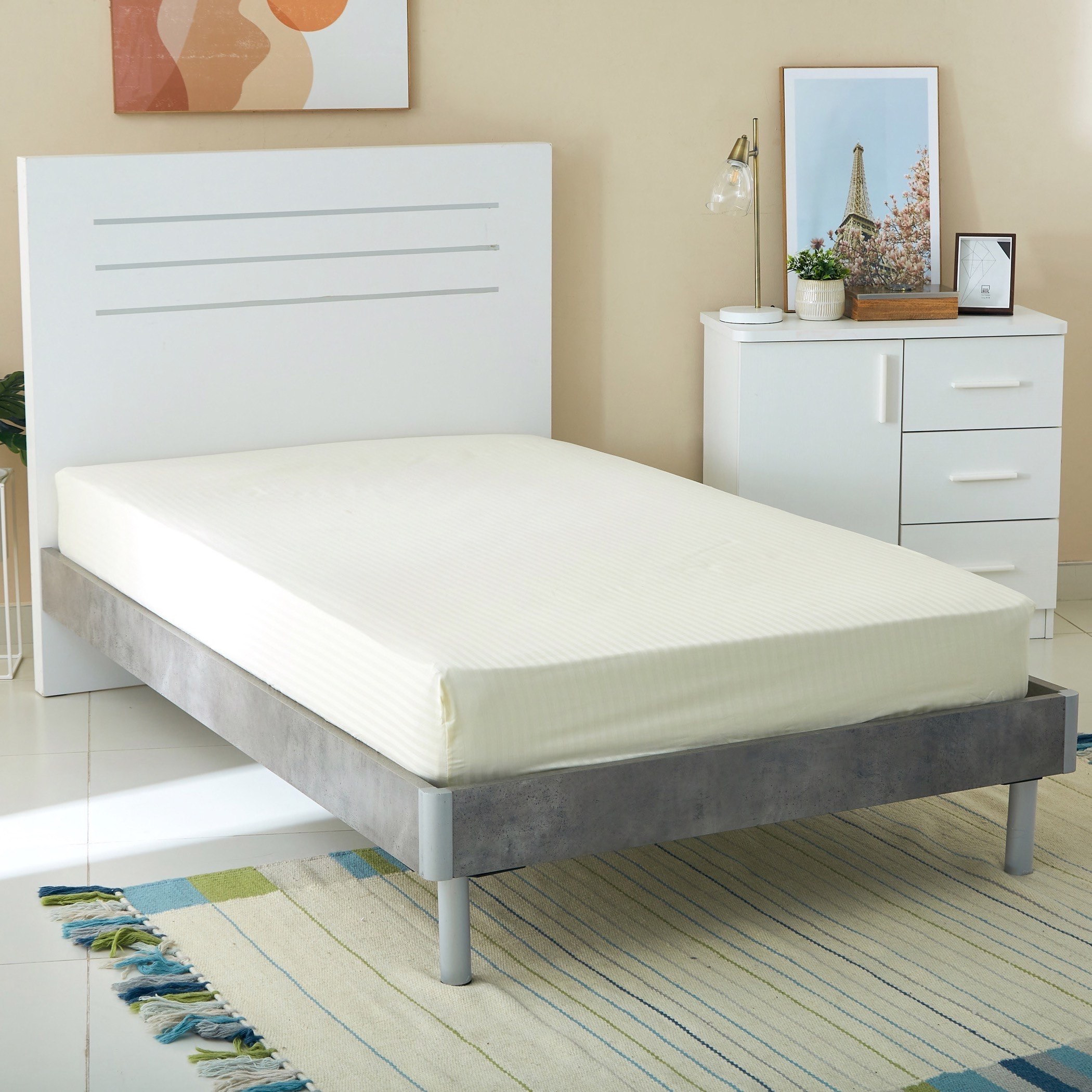 شرشف مطّاطي ساتن مزدوج ومخطّط من هاميلتون - 120x200+33 سم-hbxhomeware-hbxbedroom-image-1