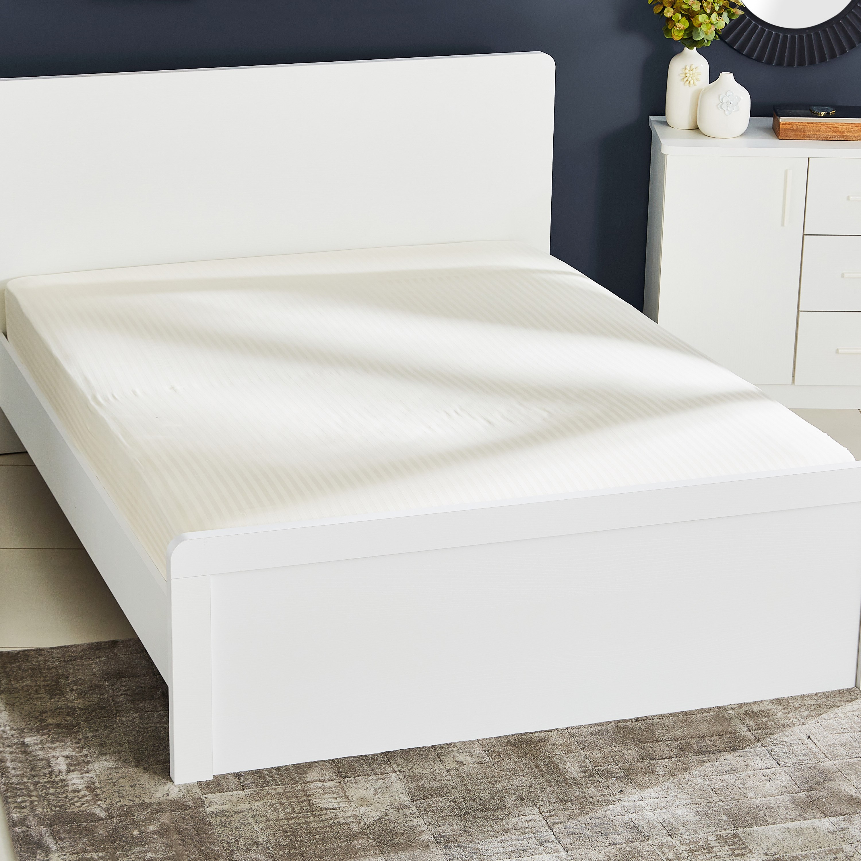 Hamilton Satin Striped King Cotton Fitted Sheet - 180x210+33 cm-hbxhomeware-hbxbedroom-image-1