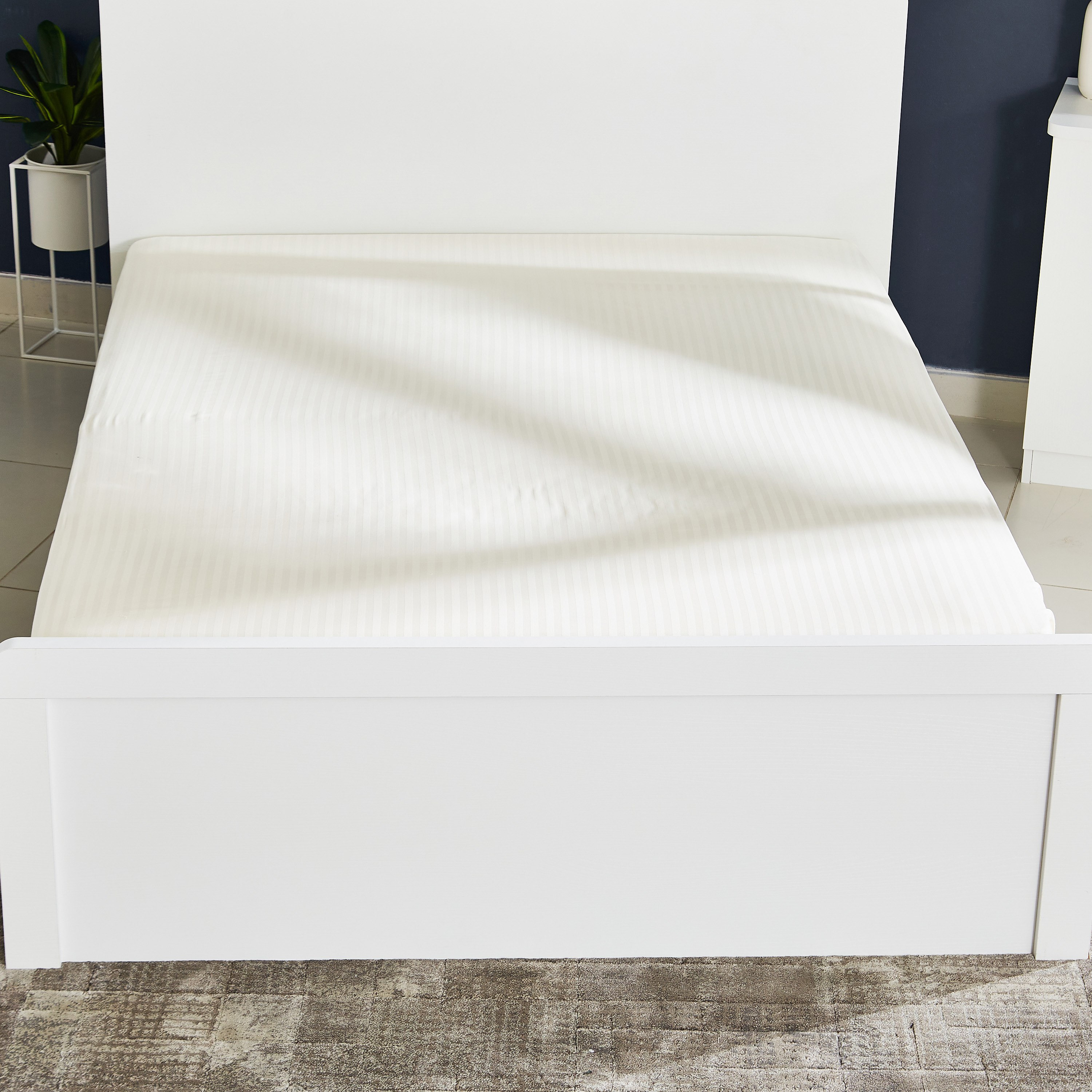 Hamilton Satin Striped King Cotton Fitted Sheet - 180x210+33 cm-hbxhomeware-hbxbedroom-image-2