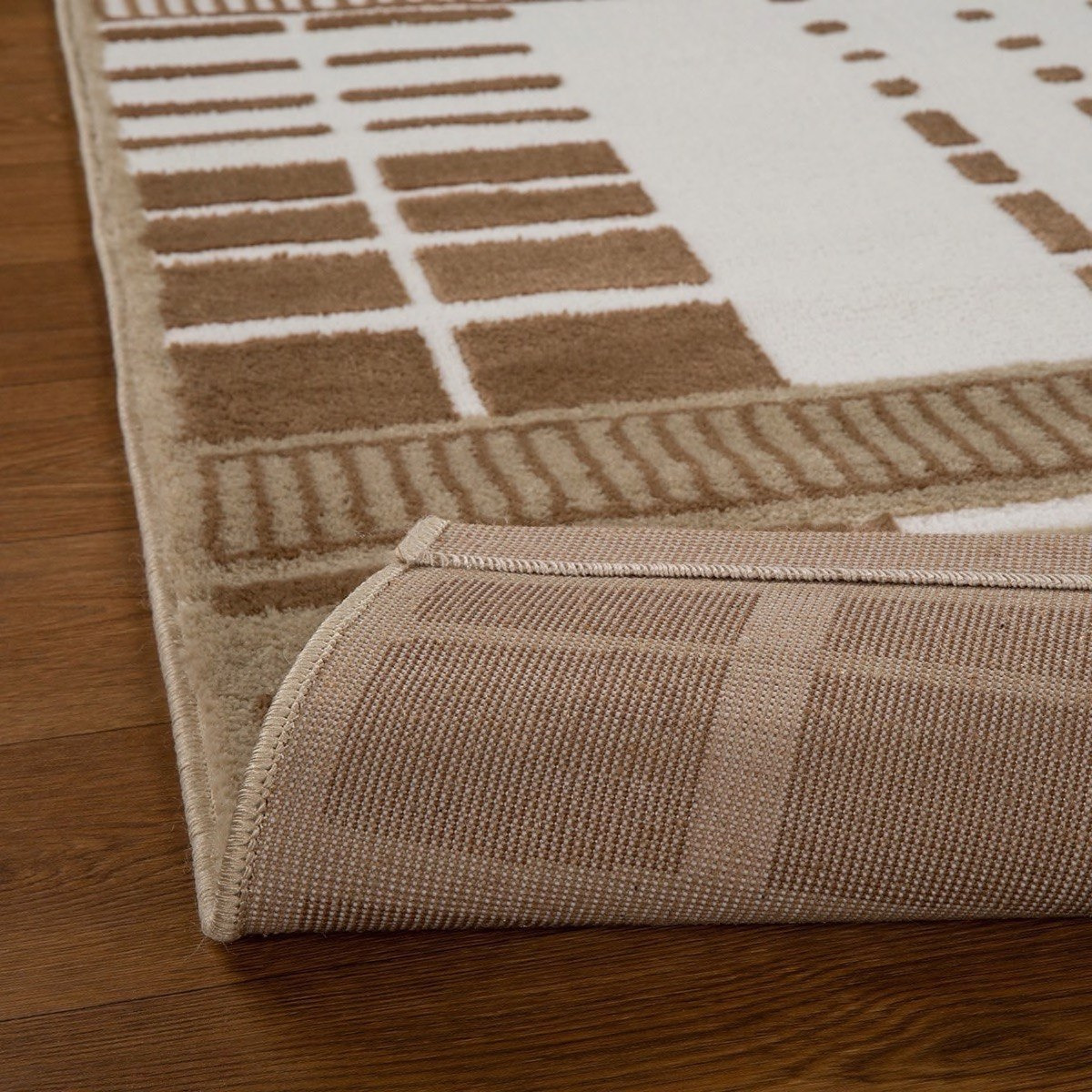 Zayaan Axel Stain Resistant Polypropylene Rug- 110x160 cm-hbxdecorandfurnishings-floorcoverings-rugs-image-6