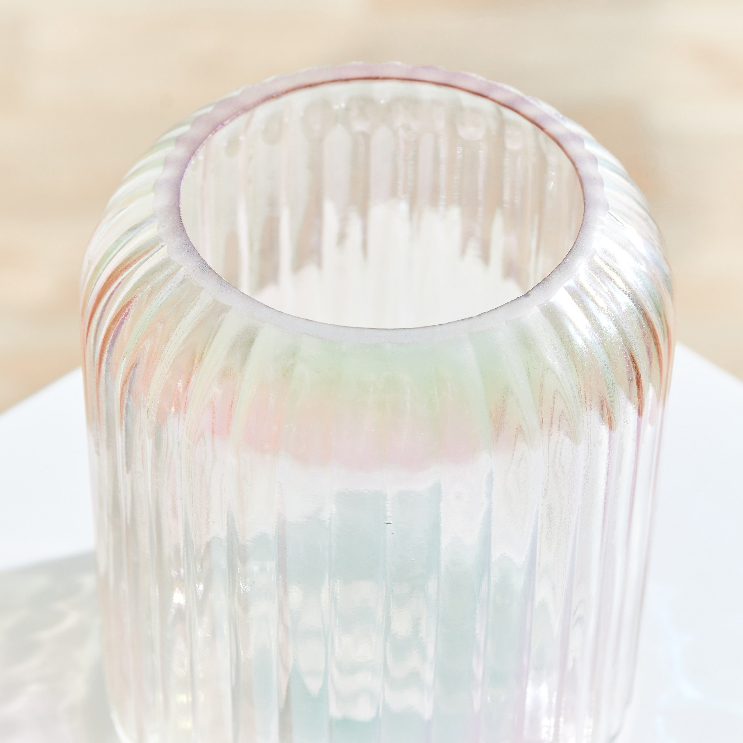 Elenor Iridescence Glass Vase - 10.8x12.7 cm-hbxbedroom-decorandaccessories-vases-image-3