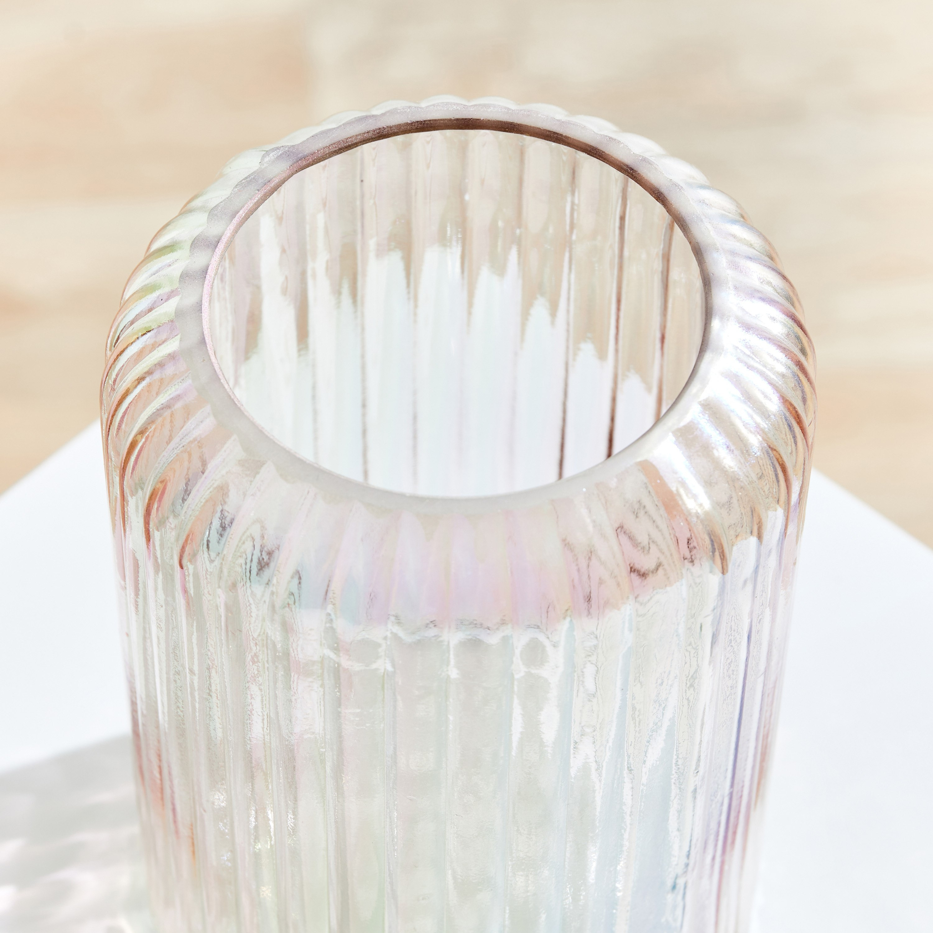 Elenor Iridescence Glass Vase - 10.8x16.5 cm-hbxbedroom-decorandaccessories-vases-image-3