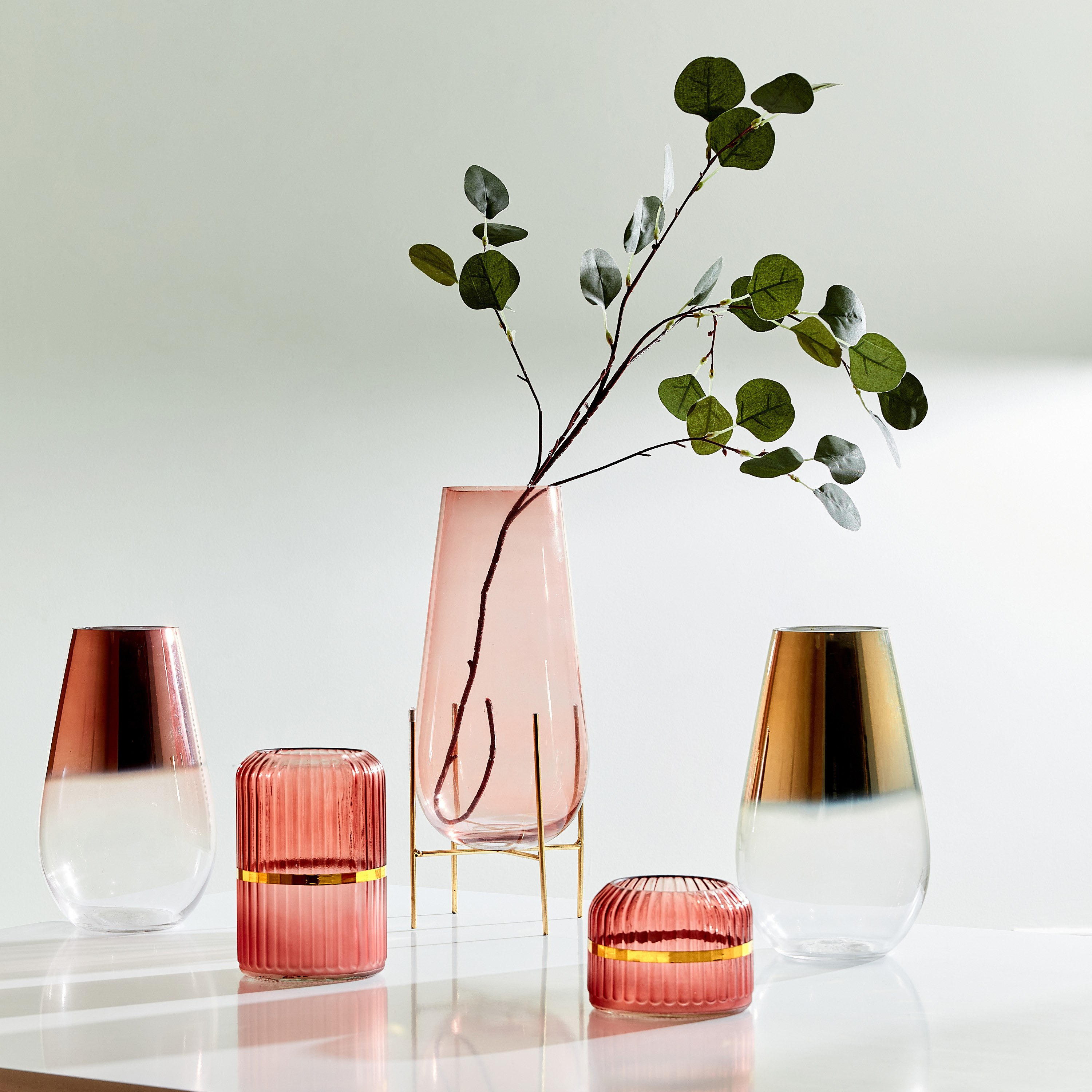 Elenor Ribbed Glass Vase - 10.8x8.7 cm-hbxbedroom-decorandaccessories-vases-image-5