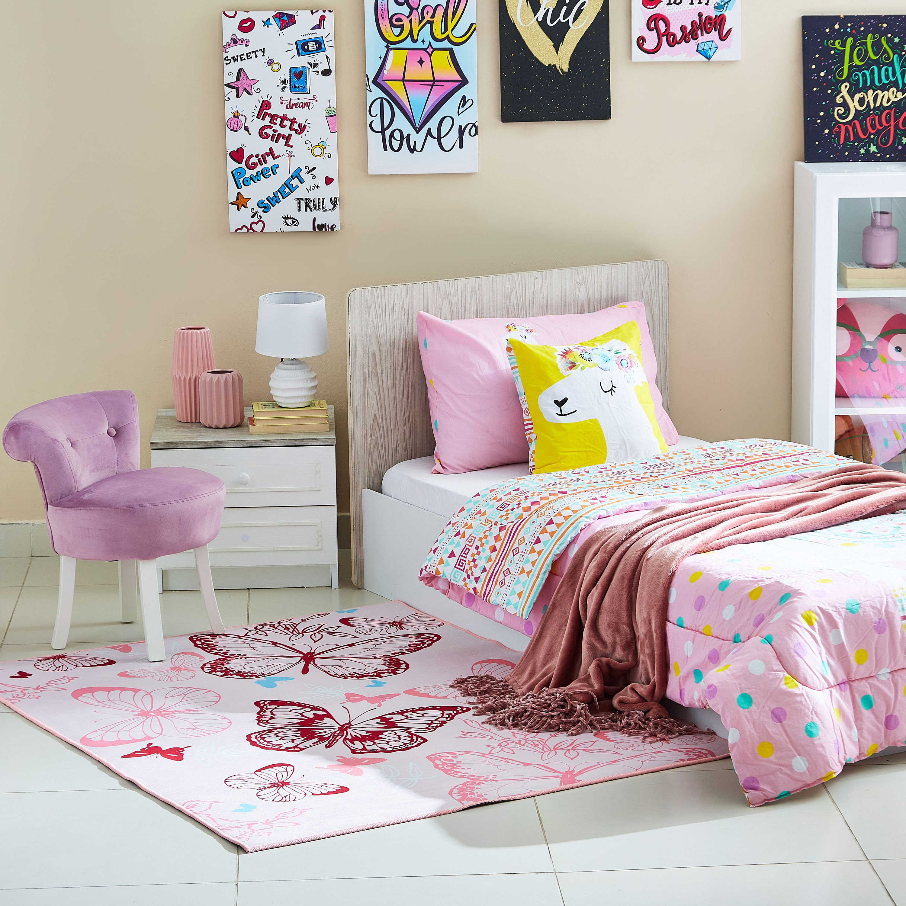 سجادة أطفال بطبعات فراشة - 120x160 سم-hbxhomeware-hbxkidsandyouth-image-5