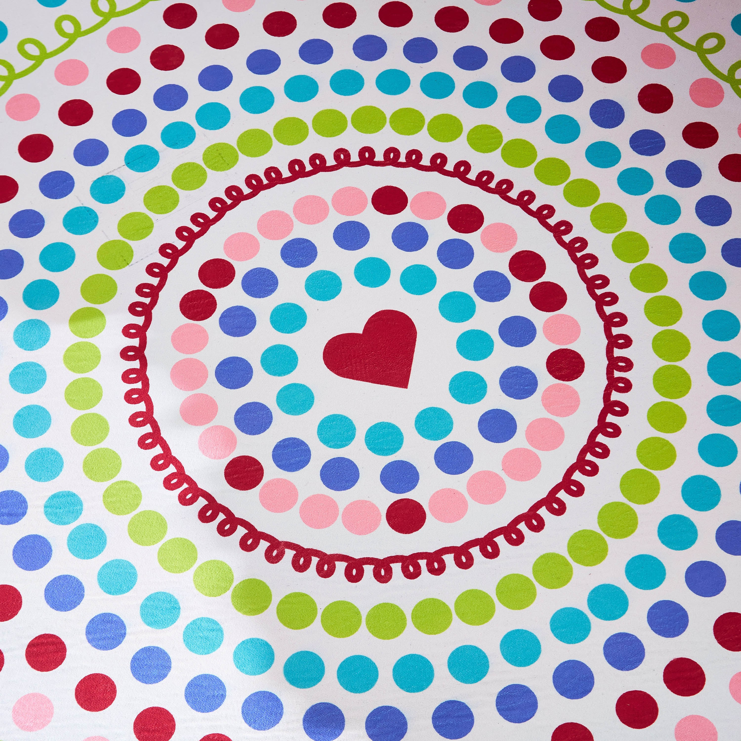 سجادة مستديرة للأطفال بطبعات قلب - 120 سم-hbxhomeware-hbxkidsandyouth-image-2