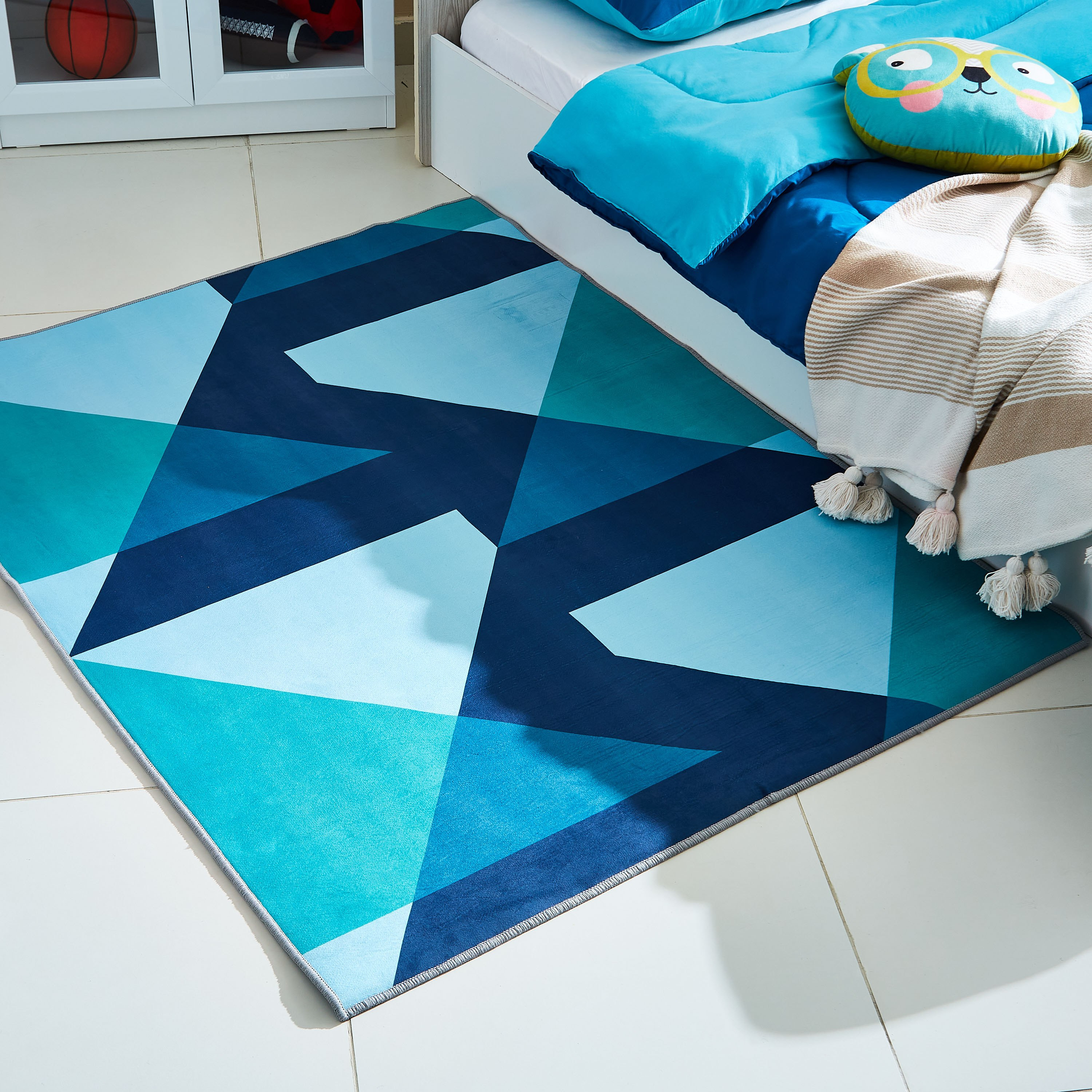 سجادة أطفال بطبعات هندسية - 120x160 سم-hbxhomeware-hbxkidsandyouth-image-1