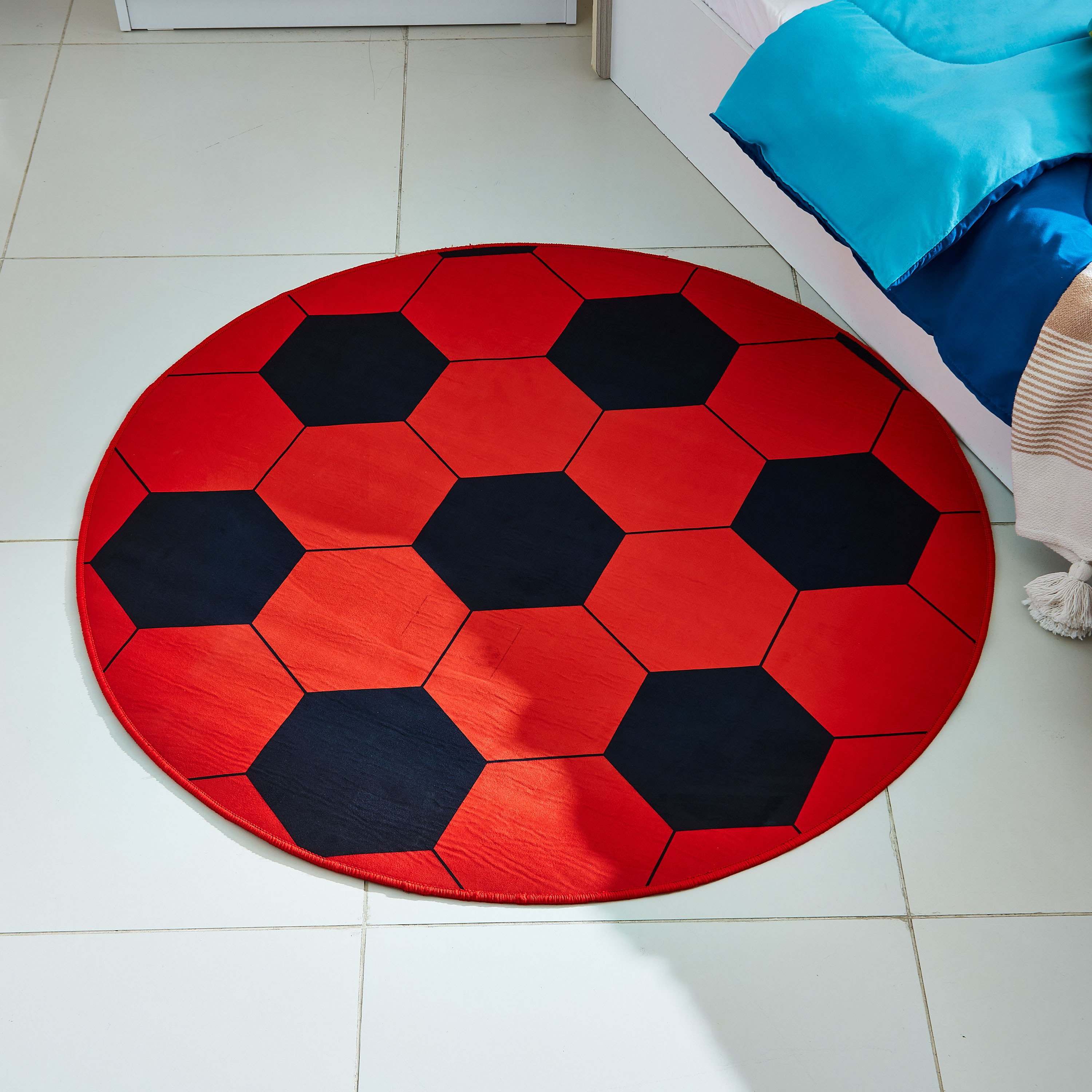 سجادة مستديرة للأطفال بطبعات كرة القدم - 120 سم-hbxhomeware-hbxkidsandyouth-image-1