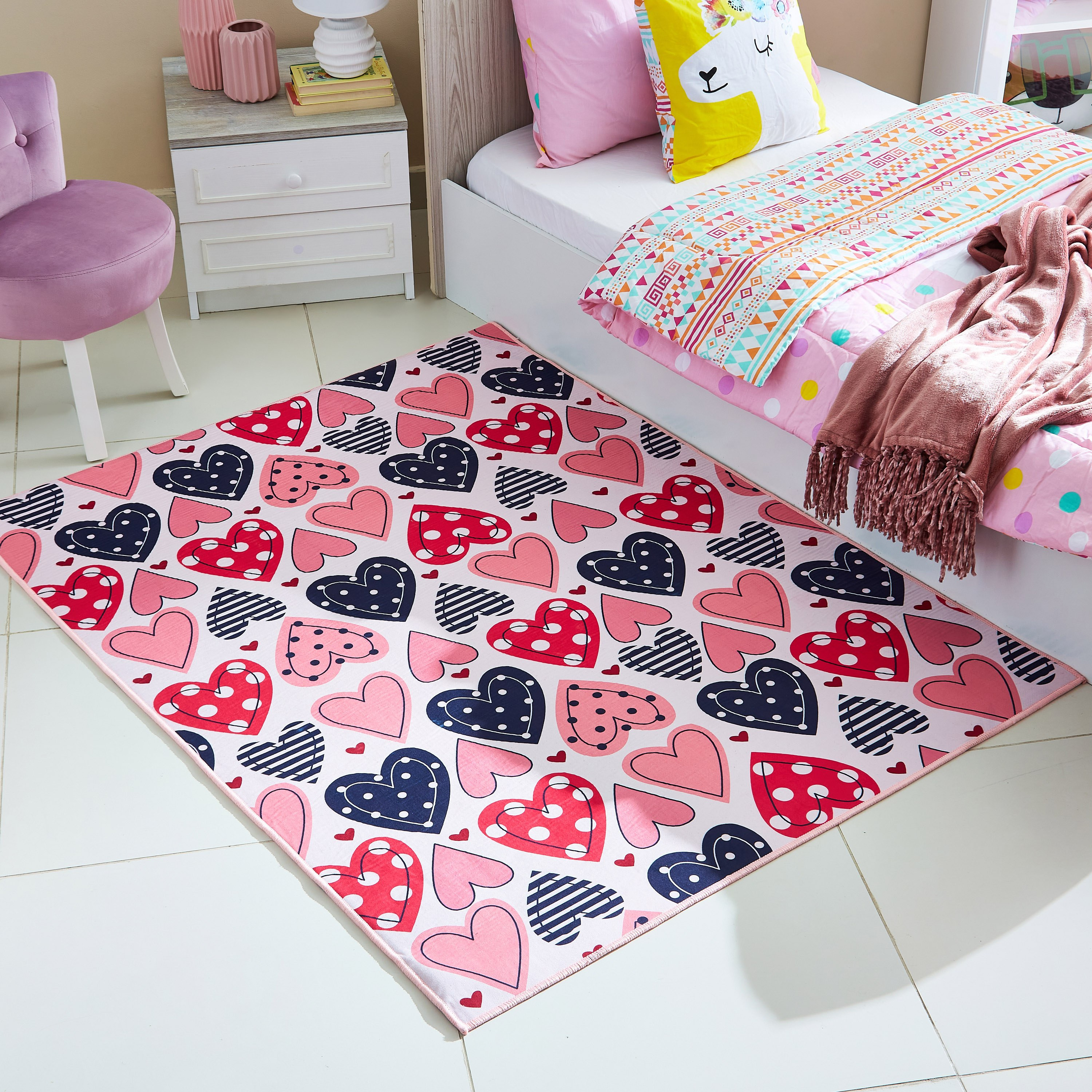 سجادة أطفال بطبعات قلب من كومفي - 120x160 سم-hbxhomeware-hbxkidsandyouth-image-1