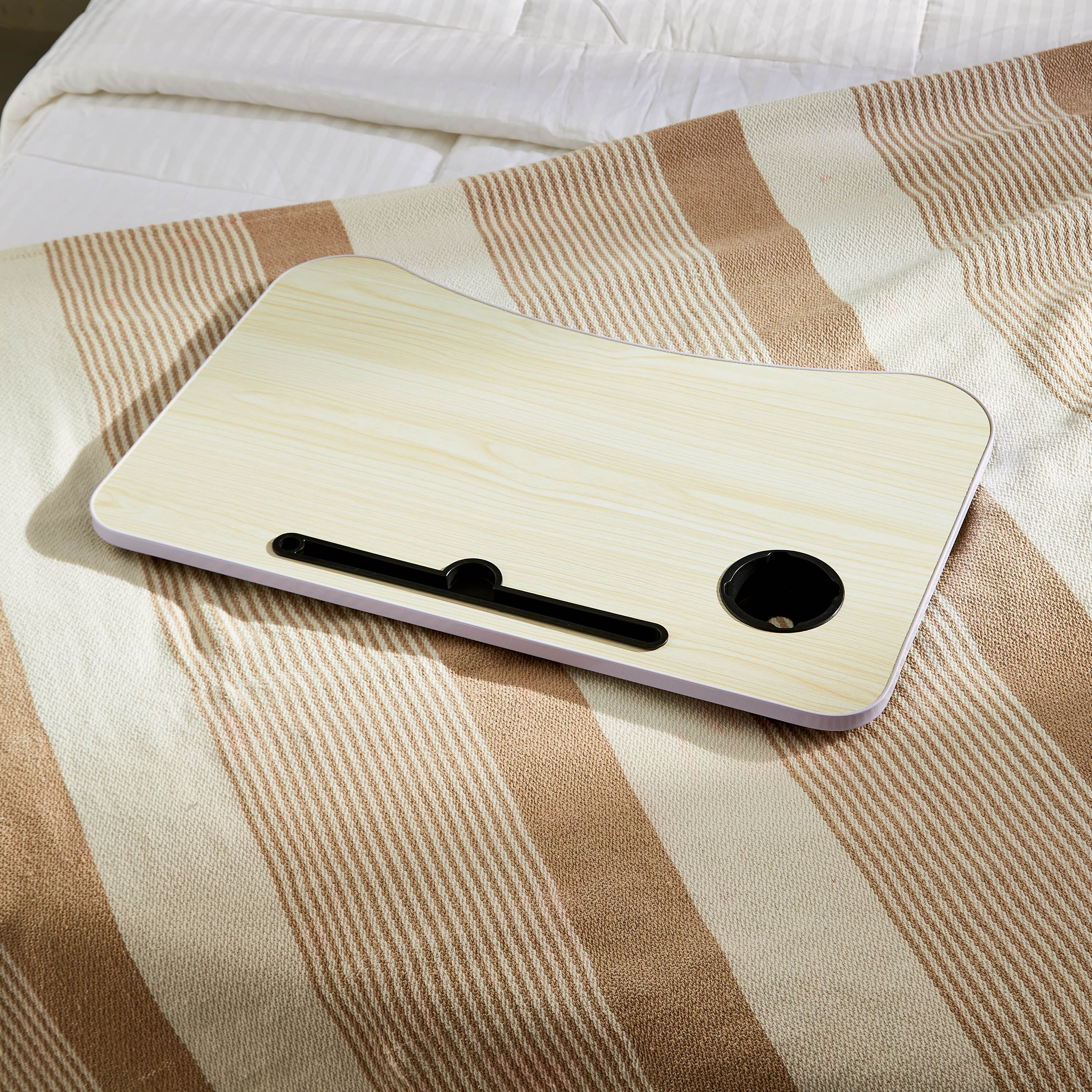 صينية للابتوب والإفطار من كاسا - 60x38 سم-PROMO_HB_AE_B1G1_250925-image-2