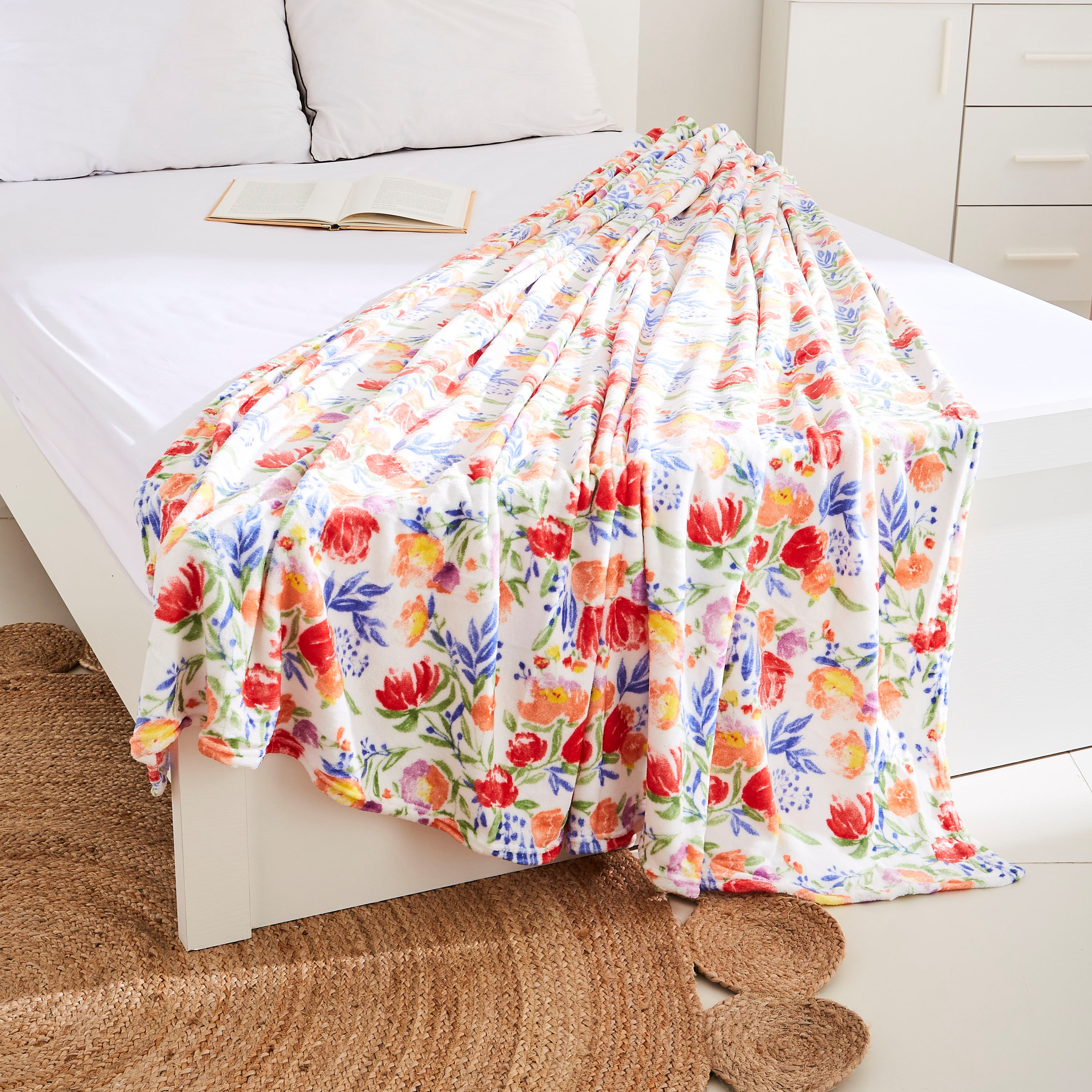 بطانية فلانيل كينج بطبعات من أونتاريو آلان - 220x240 سم-hbxhomeware-hbxbedroom-image-2
