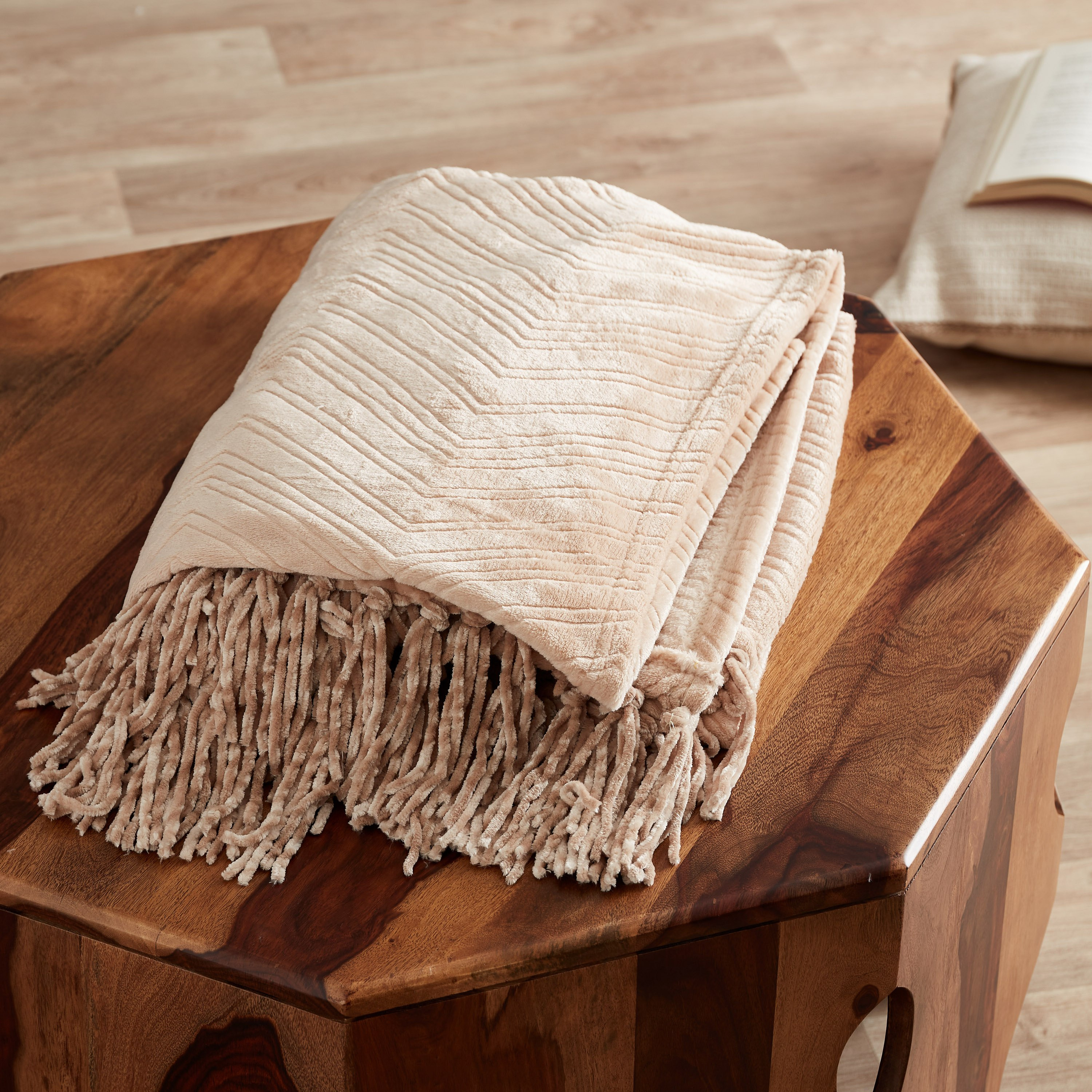 بطانية خفيفة منقوشة من لافيش - 130x180 سم-hbxhomeware-hbxbedroom-image-2