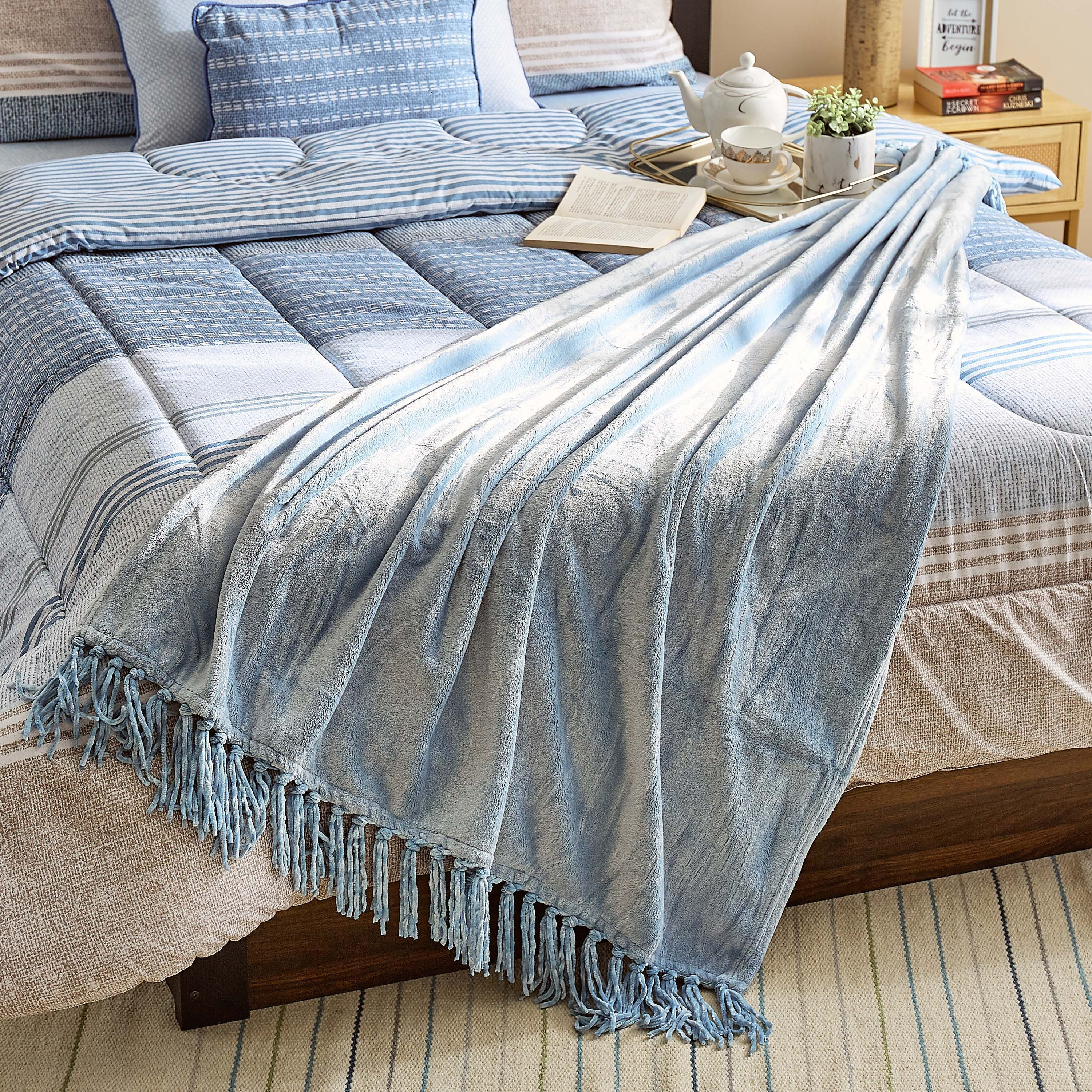 بطّانيّة خفيفة فلانيل من بيلا - 127x178 سم-hbxhomeware-hbxbedroom-image-4