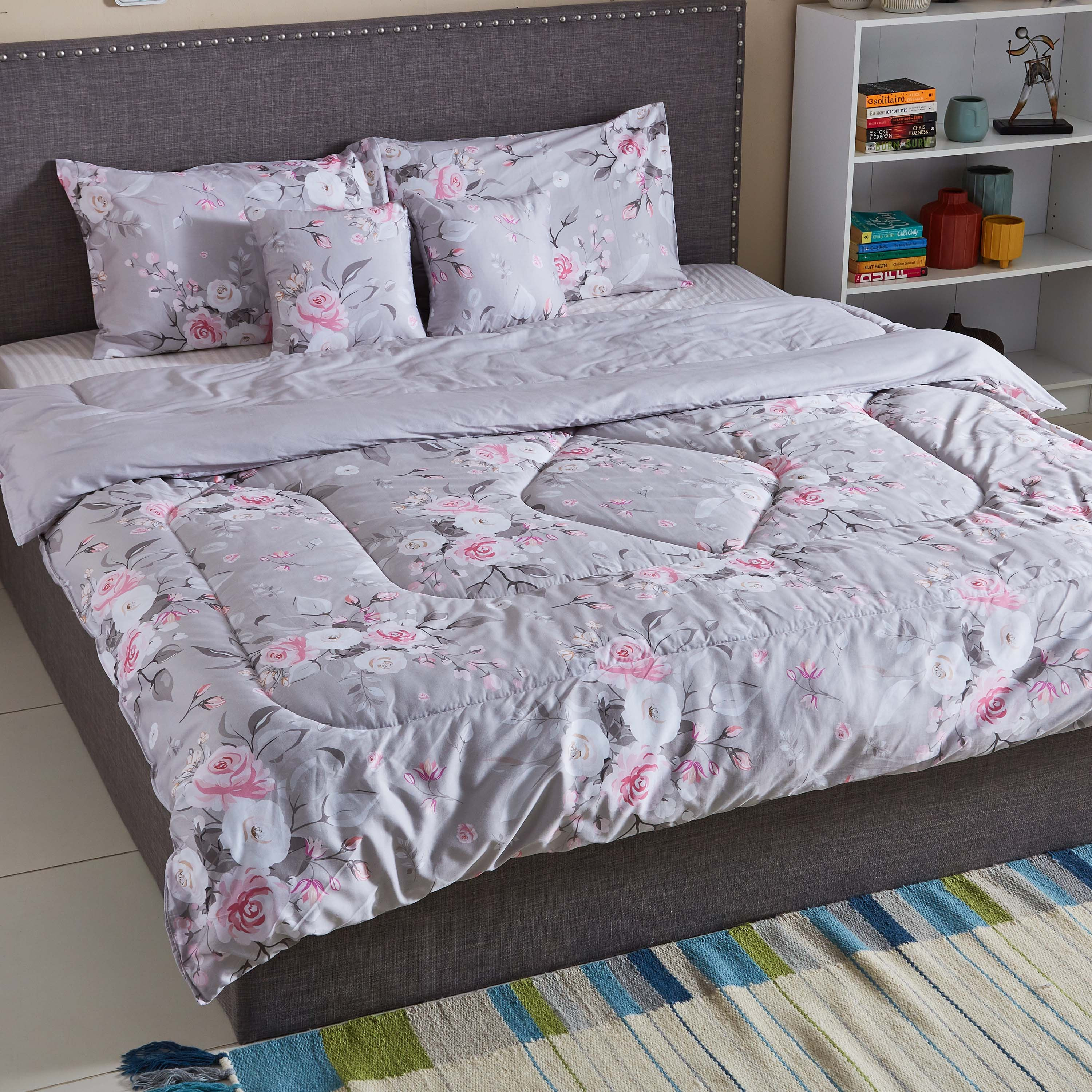 طقم لحاف كينج 5 قطع بطبعات رقمية زهرية - 220x240 سم-PROMO_HB_AE_B1G1_250925-image-1