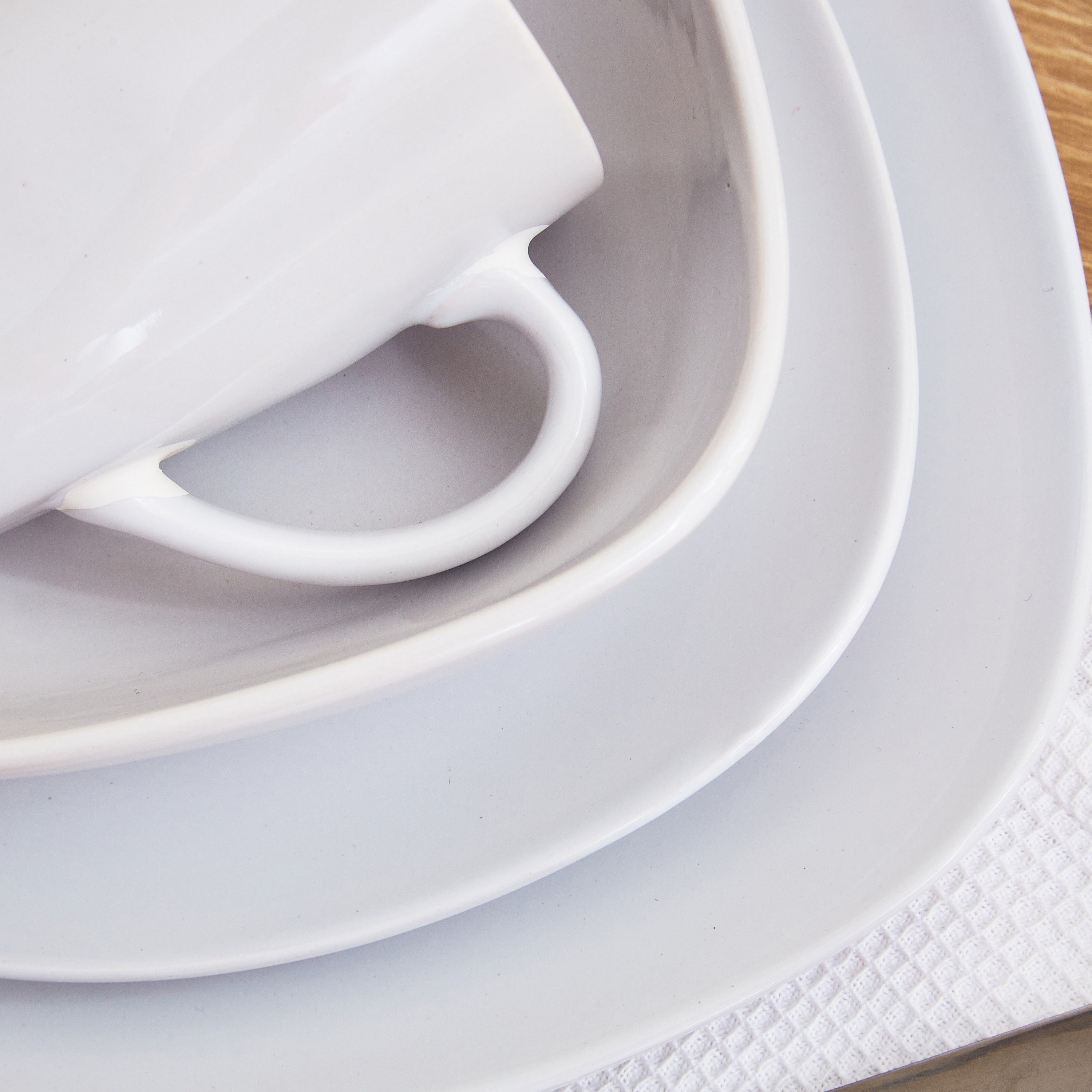 Victoria 32-Piece Square Dinner Set-hbxhomeware-hbxkitchen-image-6