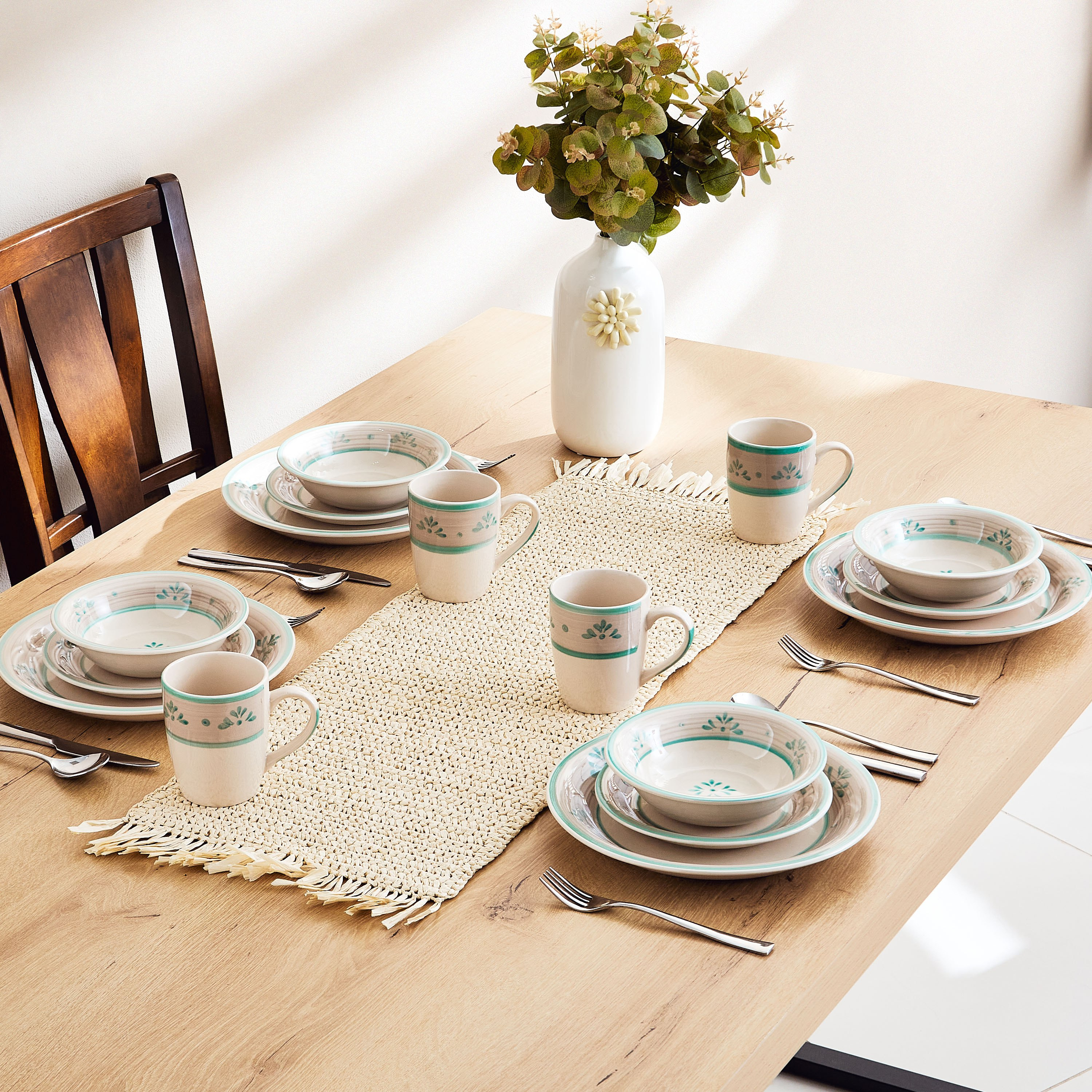 طقم سفرة مرسوم يدويا من فيكتوريا - 16 قطعة -hbxhomeware-hbxkitchen-image-7