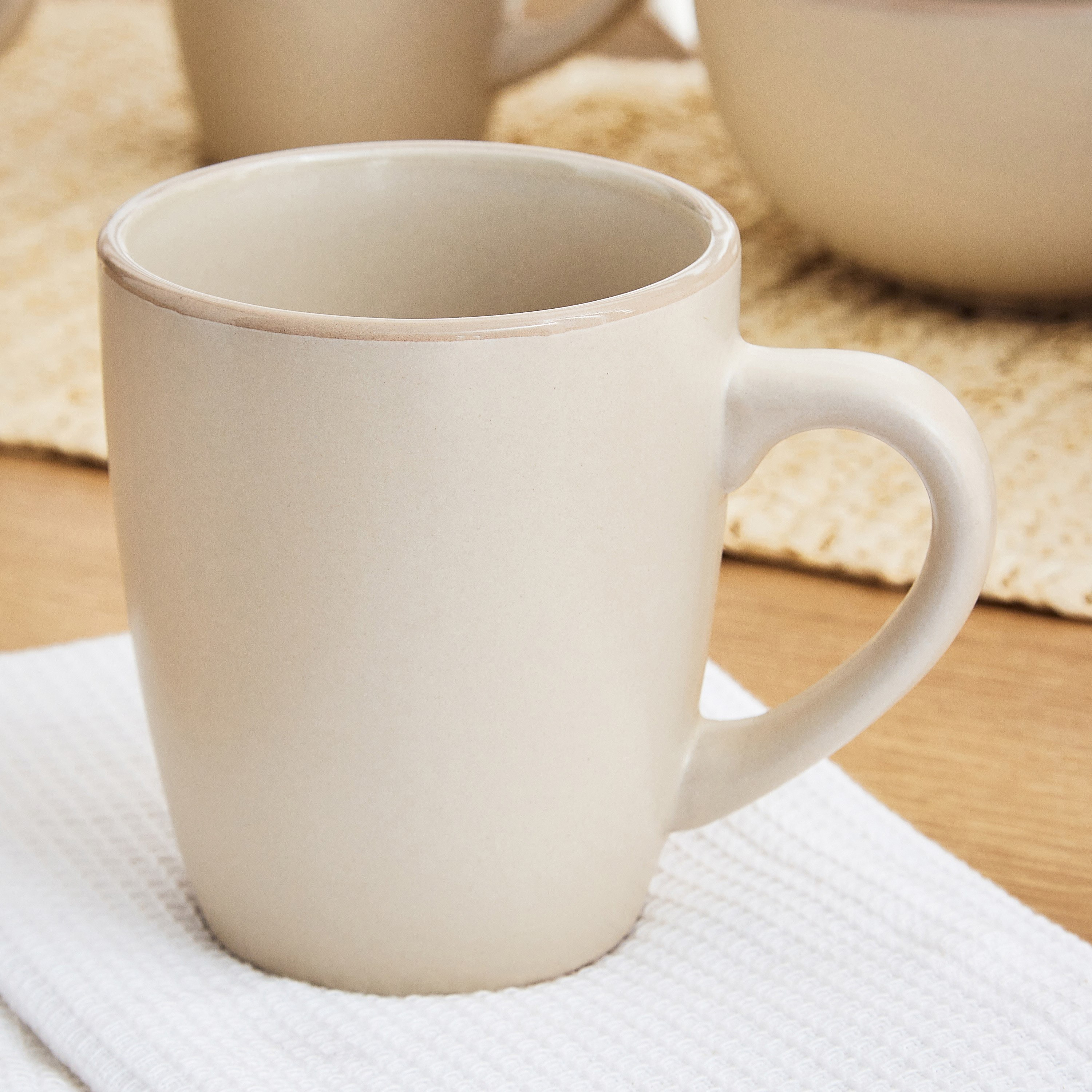 طقم مستلزمات مائدة 16 قطعة من فيكتوريا-hbxhomeware-hbxkitchen-image-2