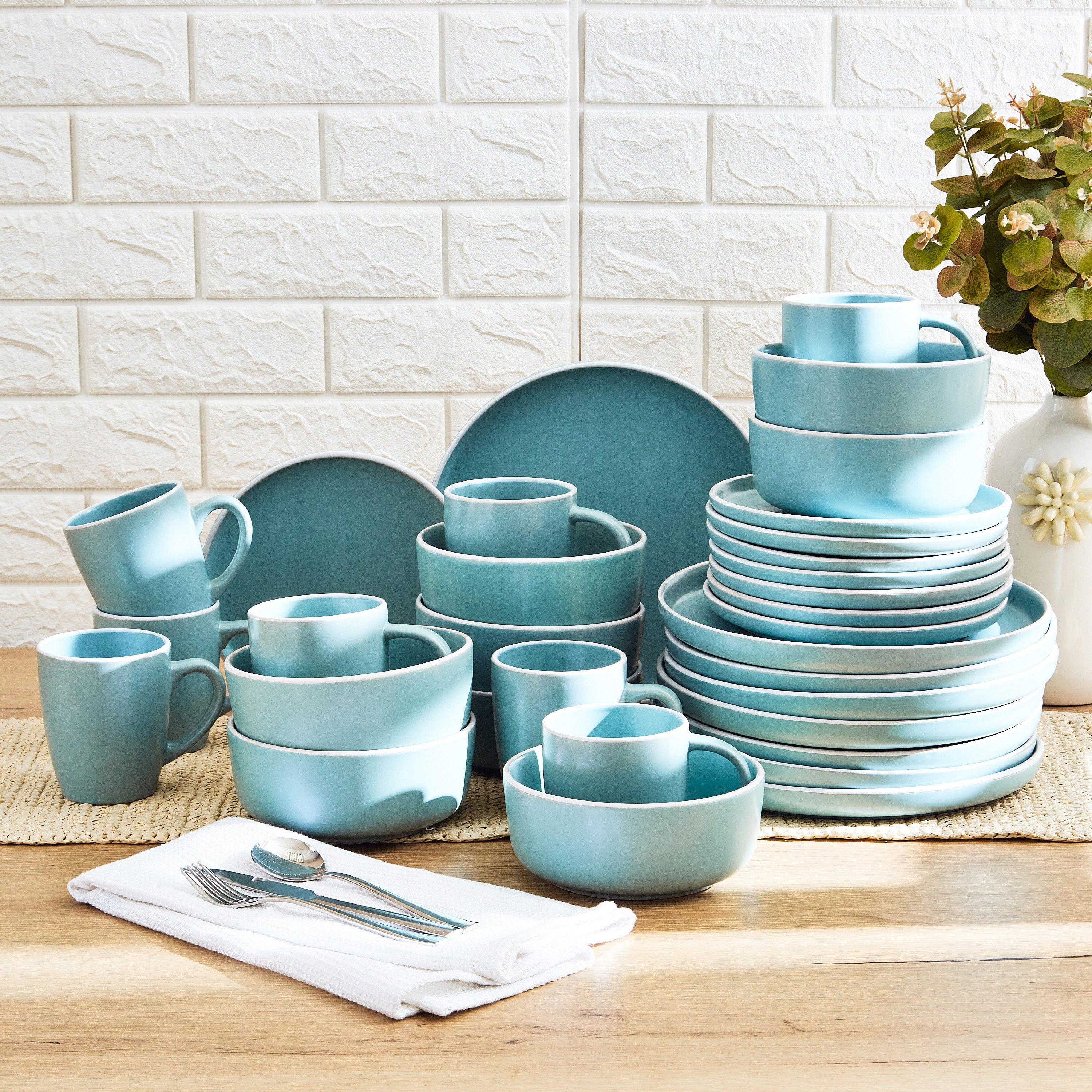Victoria 32-Piece Dinner Set-hbxhomeware-hbxkitchen-image-1