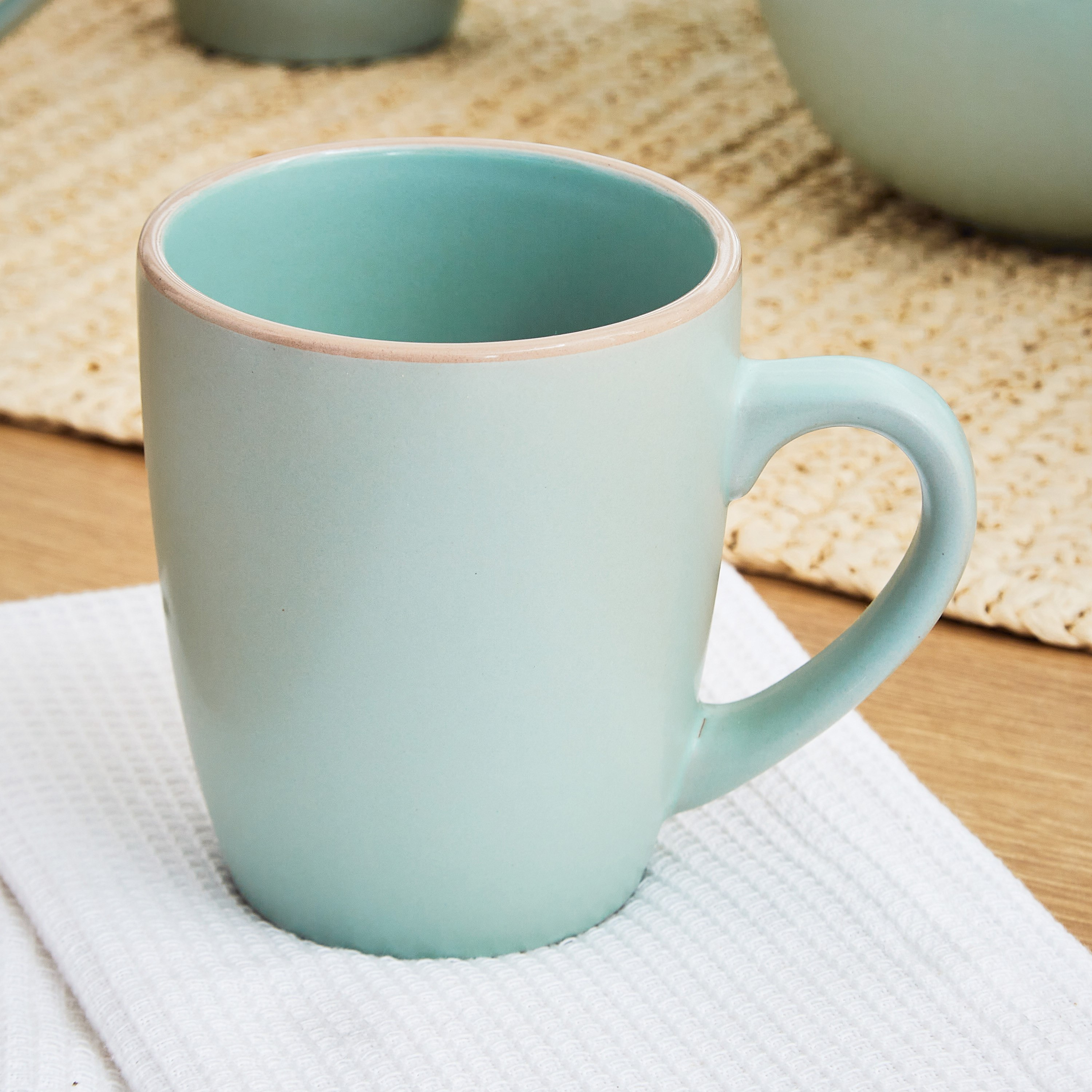 طقم مستلزمات مائدة 16 قطعة من فيكتوريا-hbxhomeware-hbxkitchen-image-2
