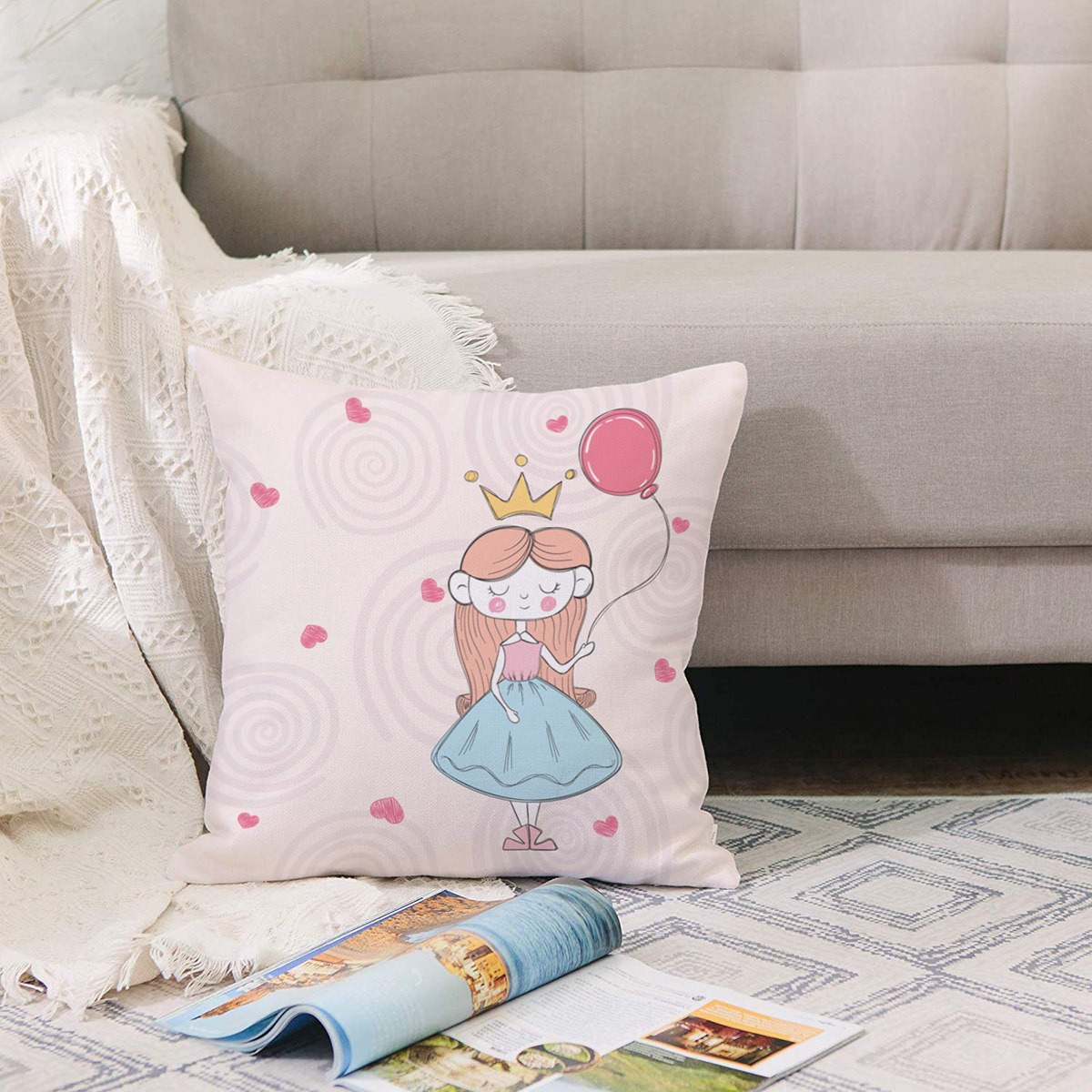 وسادة محشوة بطبعات برنسيس رقمية من موديش - 40x40  سم-hbxhomeware-hbxkidsandyouth-image-2