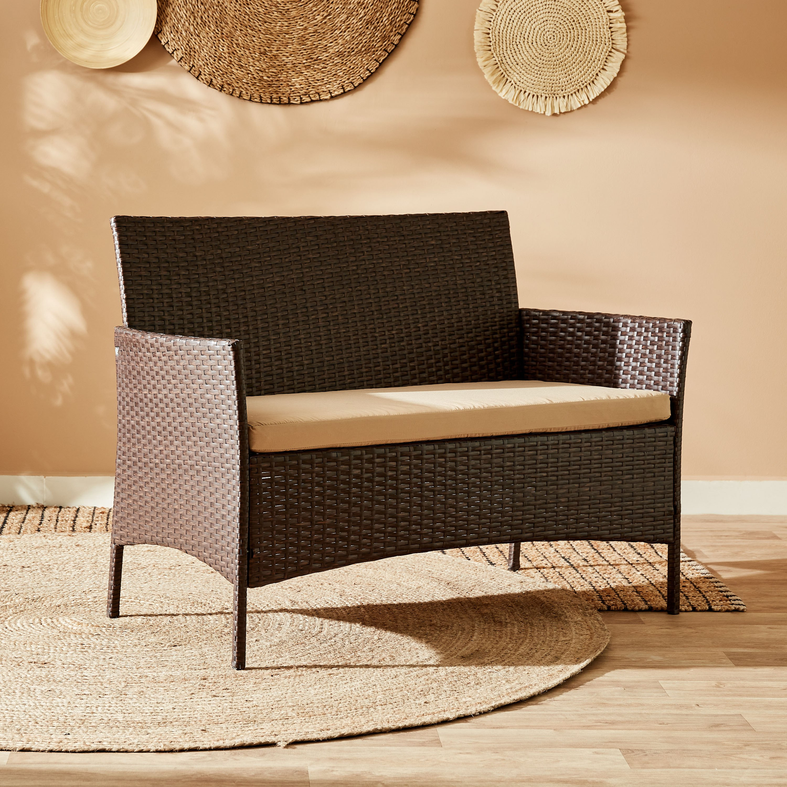 طقم كنبة موسّدة 4 مقاعد للجلسات الخارجية مع طاولة قهوة من غرينادا-hbxfurniture-sofasandarmchairs-sofasets-image-6