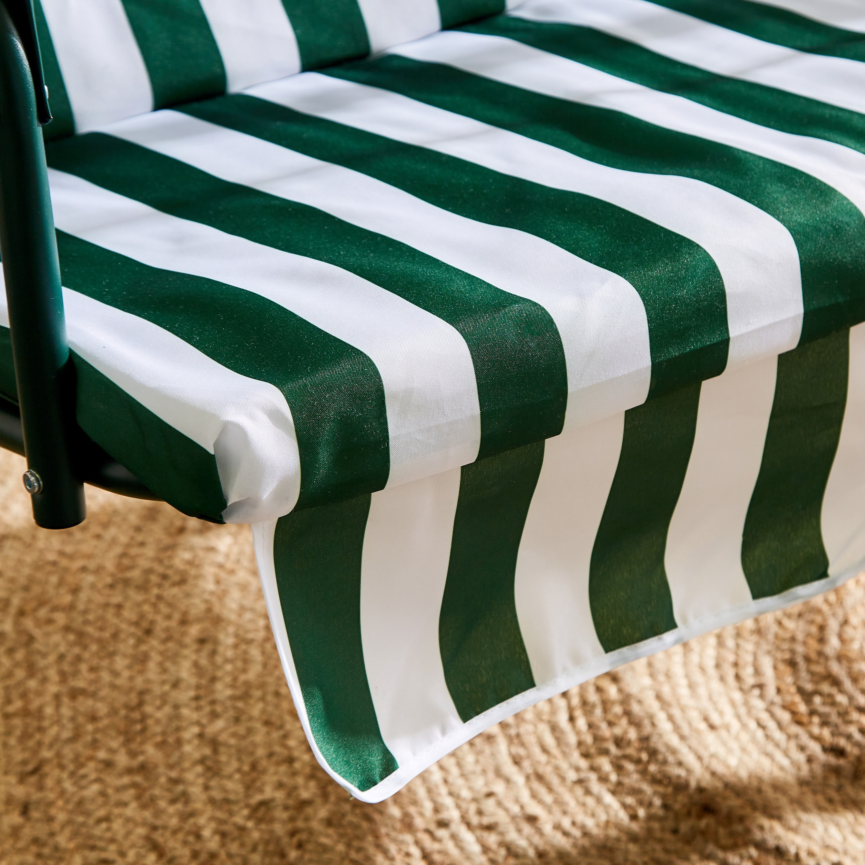 كرسي أرجوحة 3 مقاعد من سبرينجمونت-hbxfurniture-outdoor-swingsandchairs-image-5