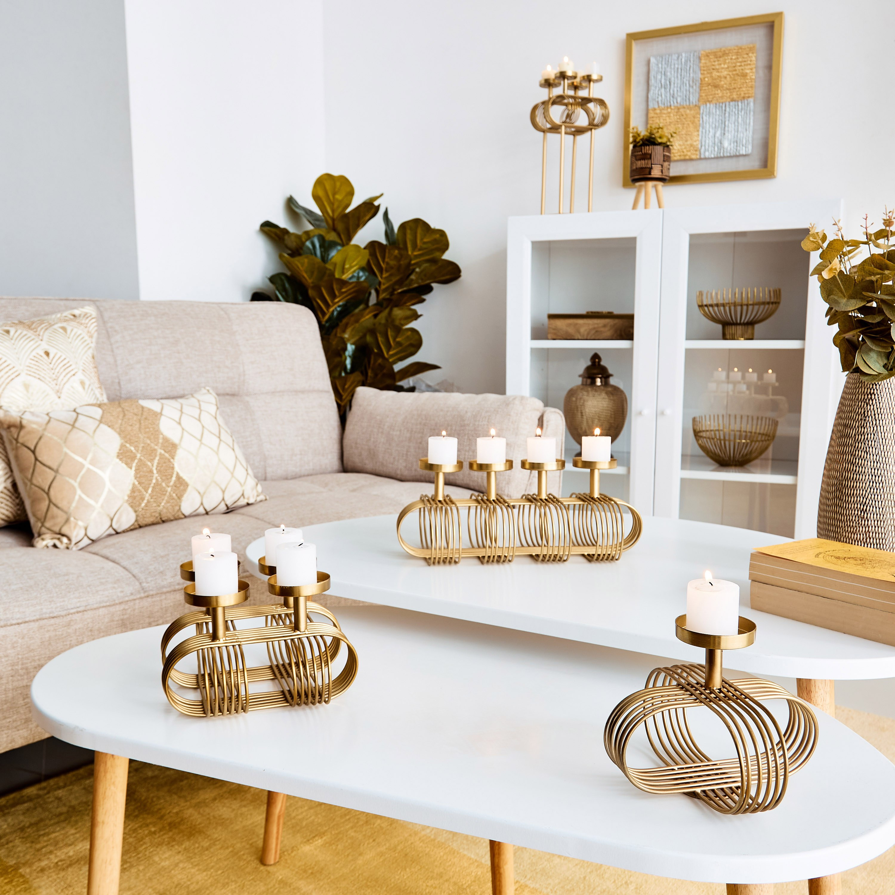 حامل شموع مربع خفيف بسلك معدني لـ4 شمعات من عنايات - 18x18x12 سم-hbxlivingroom-decorandaccessories-candleholders-image-4