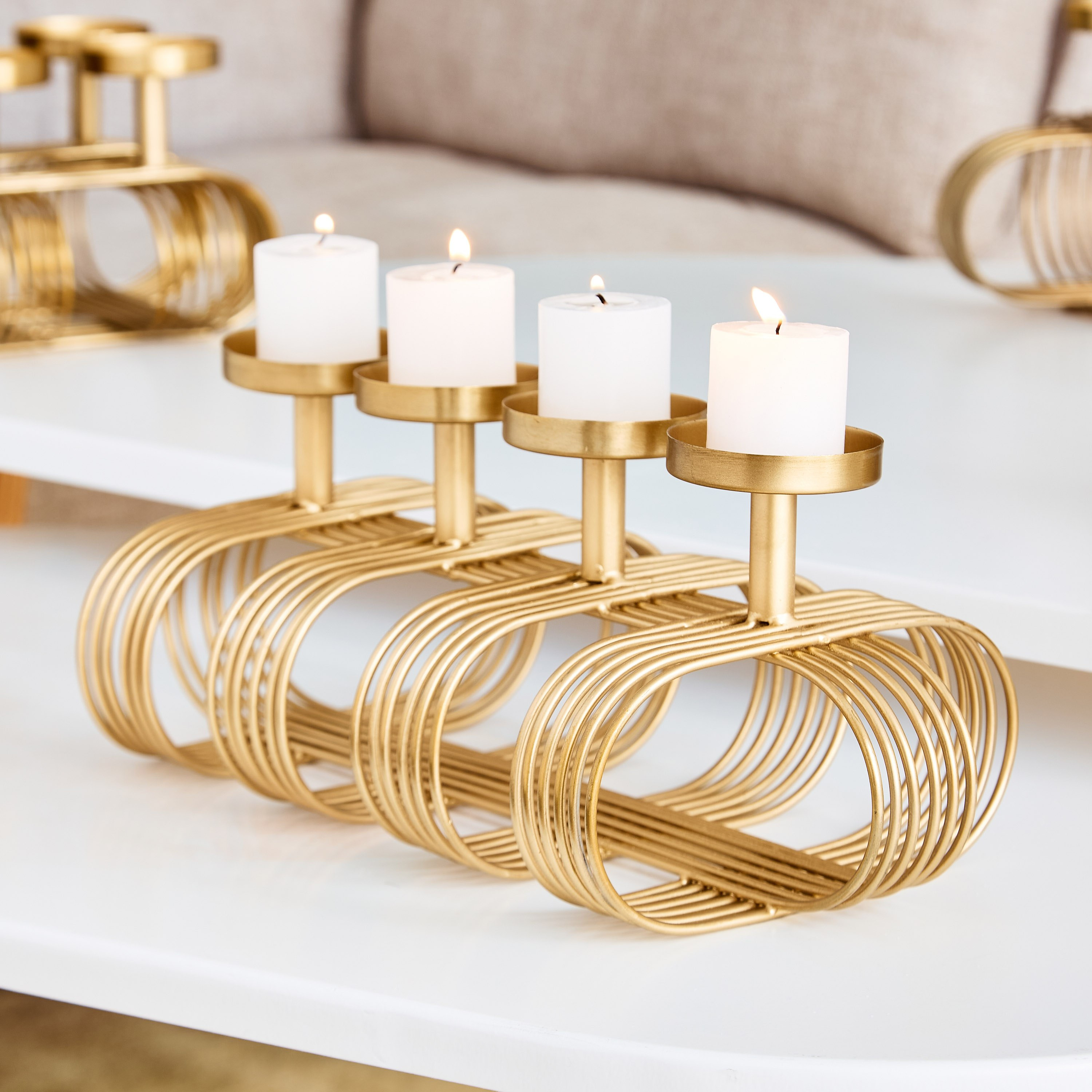 حامل شموع مستقيم بسلك معدني لـ4 شمعات من عنايات - 33x16x12 سم-hbxlivingroom-decorandaccessories-candleholders-image-2