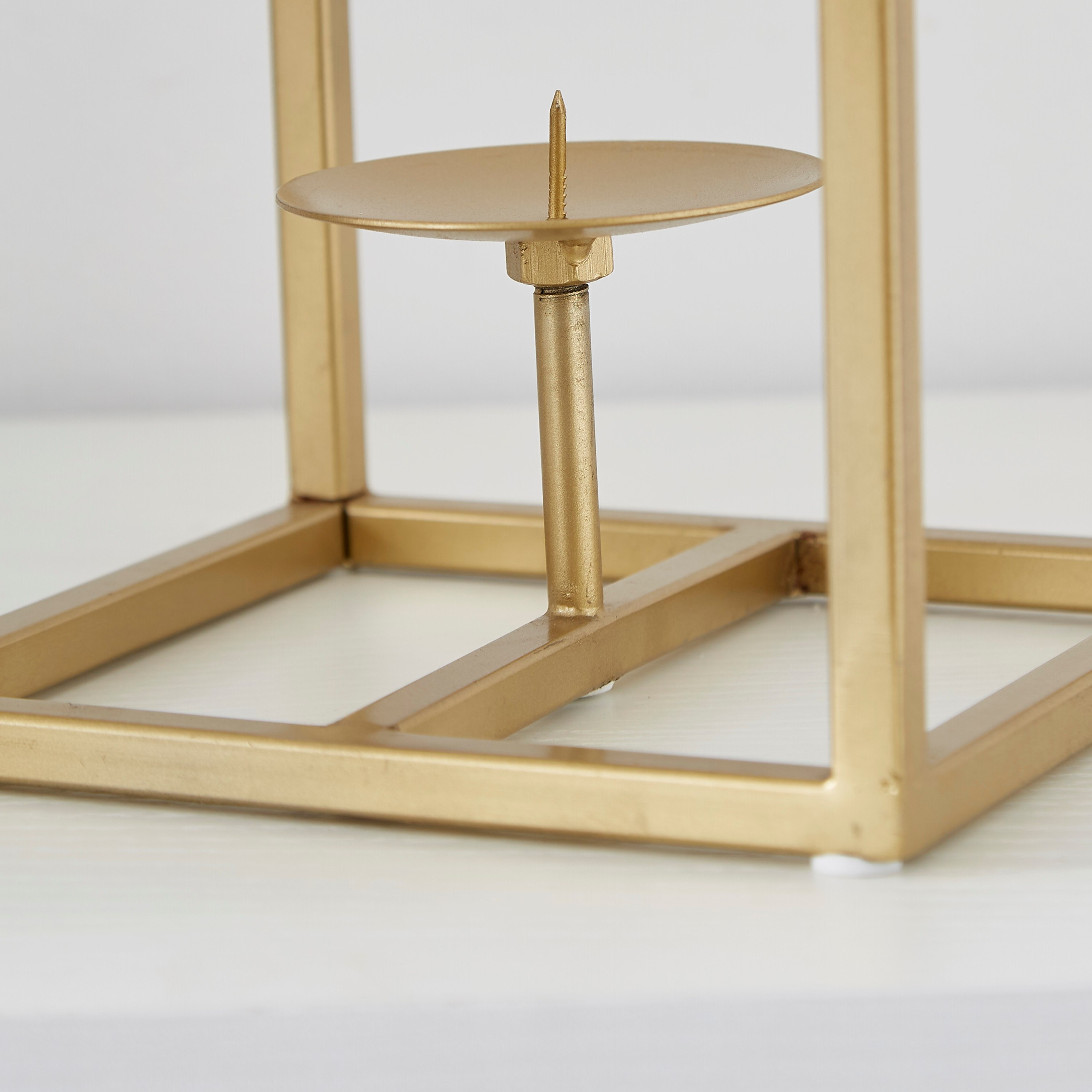 حامل شموع بإطار معدني من عنايات - 16x16x42 سم-hbxlivingroom-decorandaccessories-candleholders-image-4